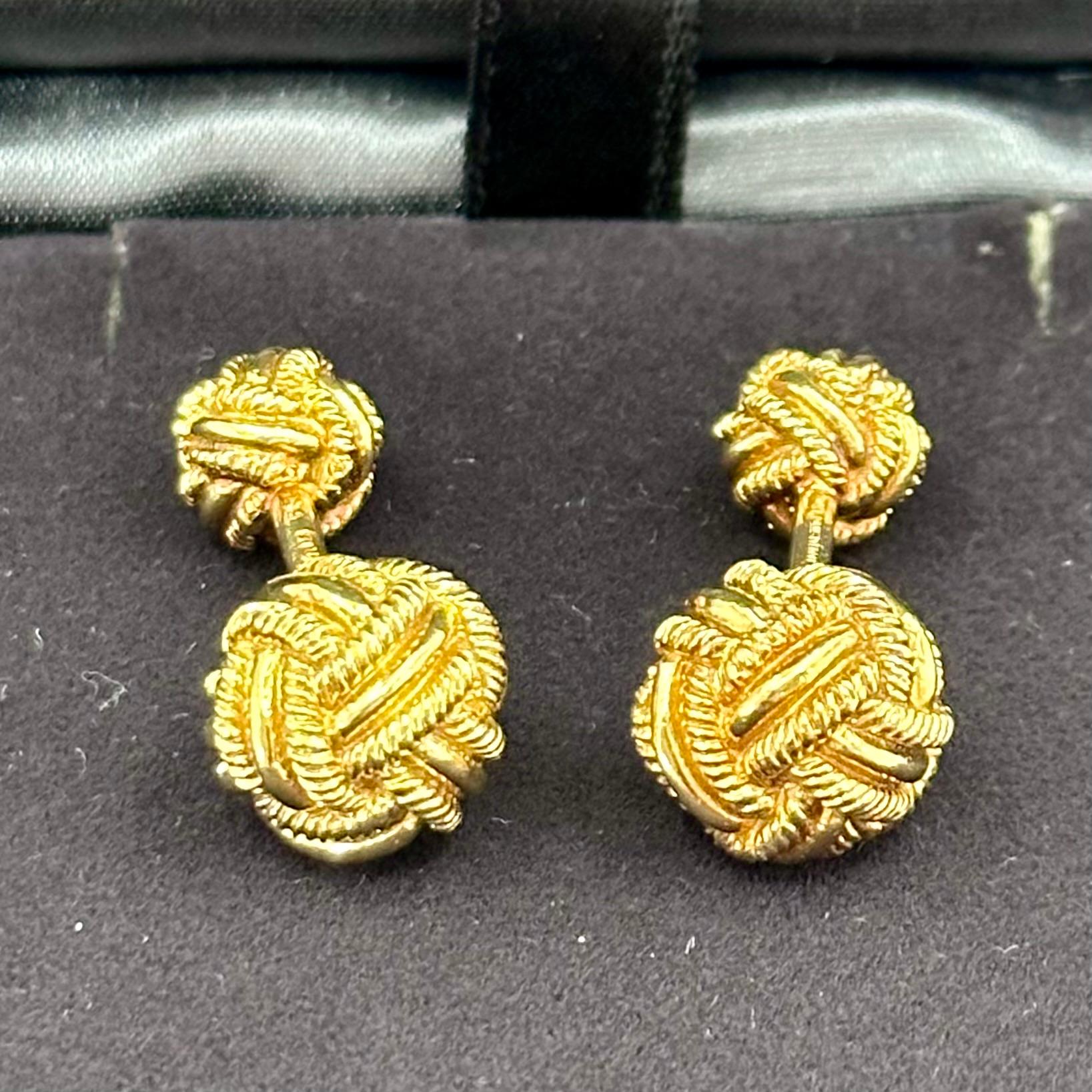 Tiffany & Co Schlumberge 18k Yellow Gold Woven Knot Cufflinks  For Sale 1