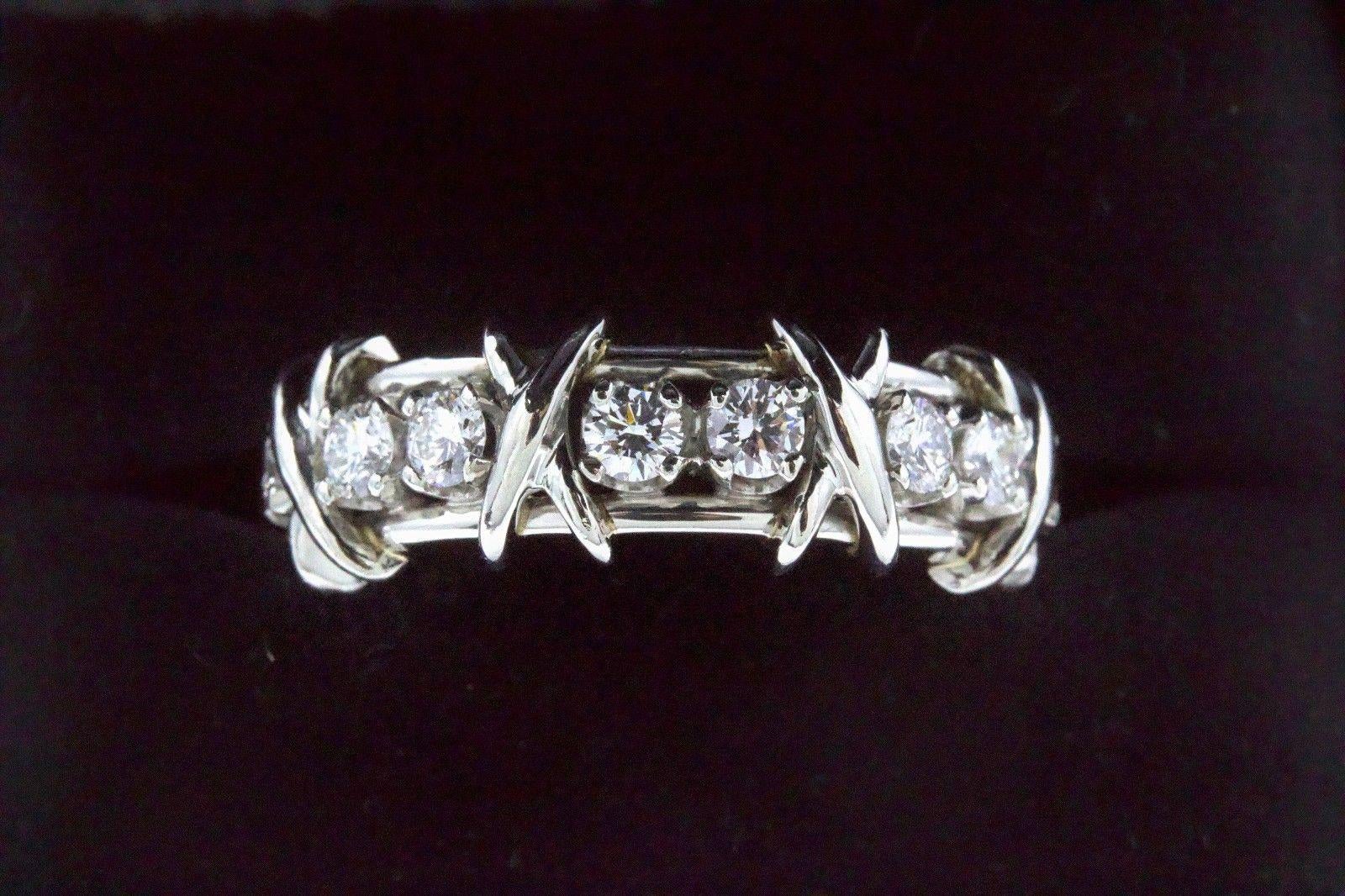 Tiffany & Co. Schlumberger 16-Stone Diamond and Platinum Ring 1.14 Carat 1