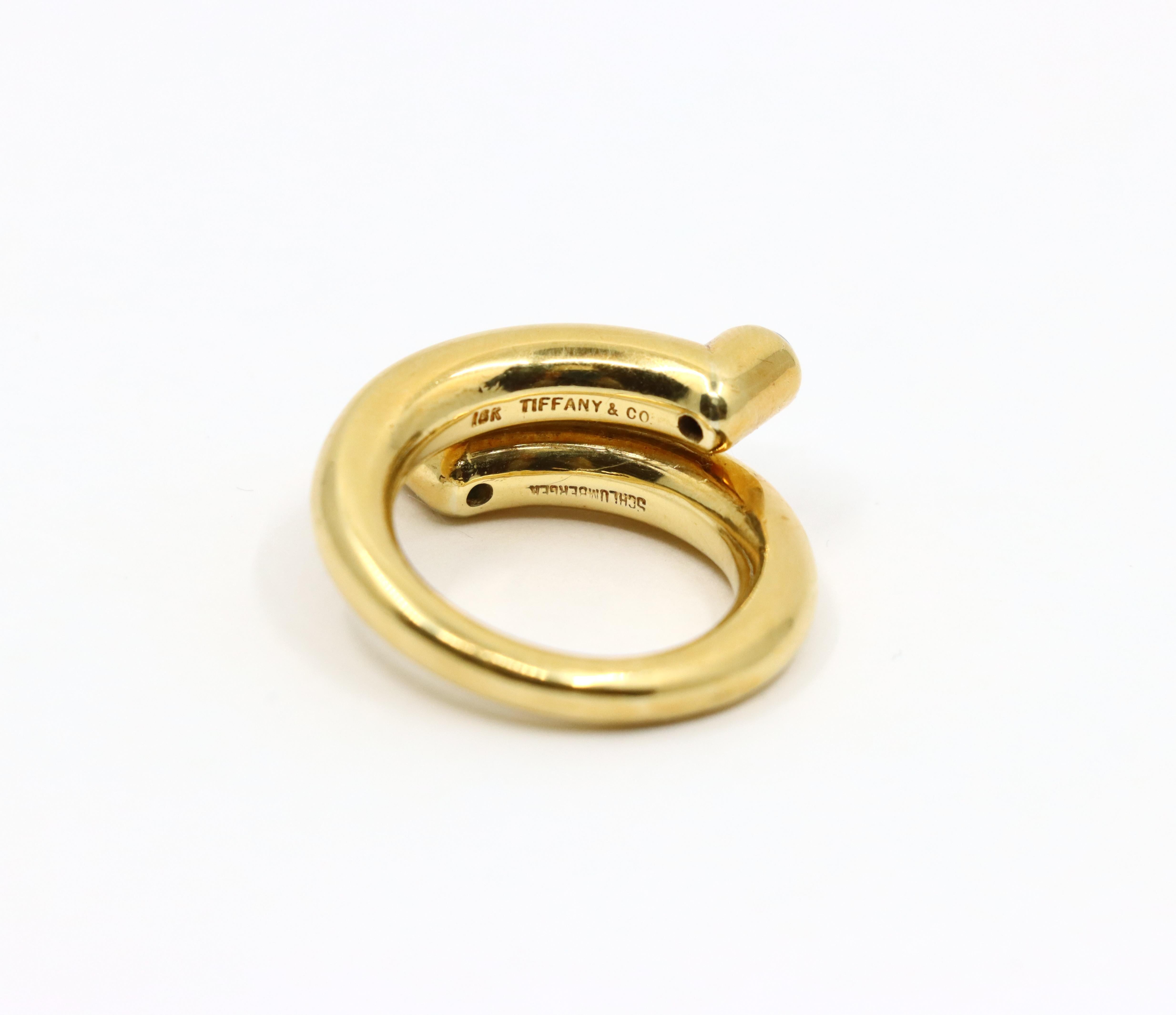 Tiffany & Co. Schlumberger 18K Gold Emerald Coil Ring For Sale 4