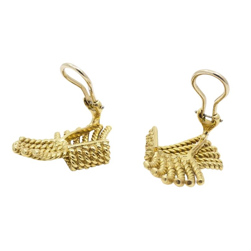 Tiffany & Co. Schlumberger 18k  V-Seil-Ohrringe aus Gold im Angebot 2