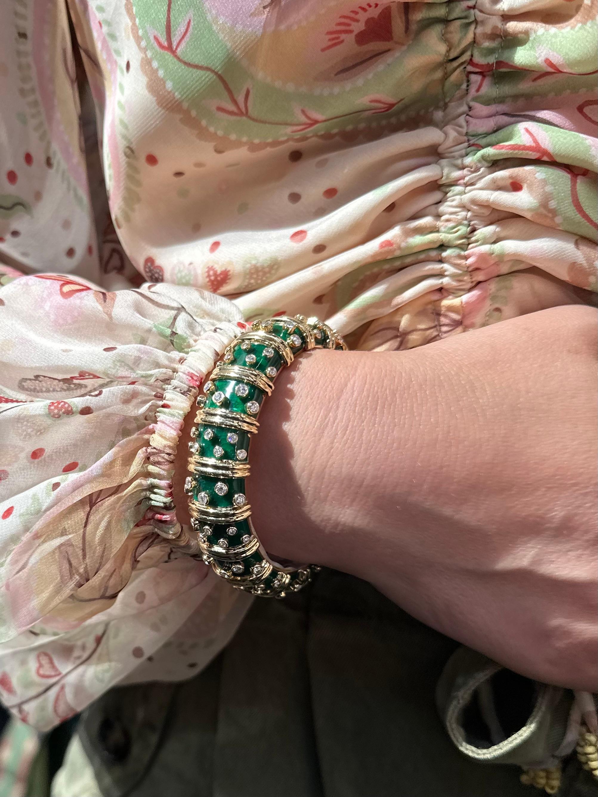 Tiffany & Co. Schlumberger 18K Yellow Gold Deep Green Enamel Diamond Bracelet For Sale 2