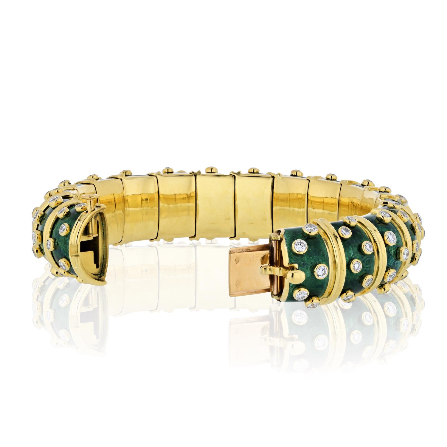 Tiffany & Co. Schlumberger 18 Karat Gelbgold Armband mit grüner Emaille und Diamanten (Rundschliff) im Angebot