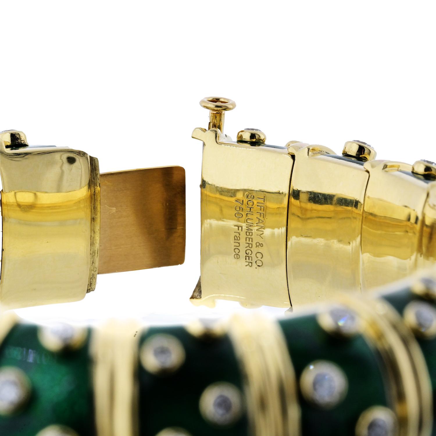 Tiffany & Co. Schlumberger 18 Karat Gelbgold Armband mit grüner Emaille und Diamanten Damen im Angebot