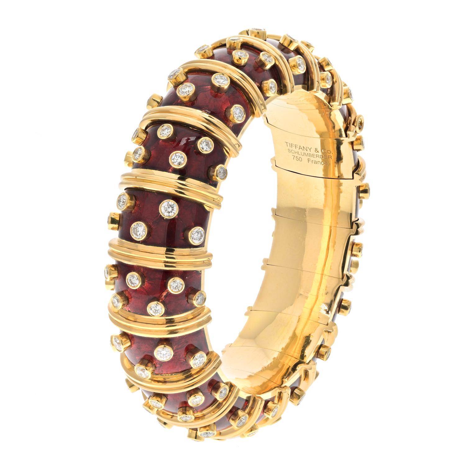 Moderne Tiffany & Co. Bracelet Schlumberger en or jaune 18 carats, émail rouge et diamants en vente