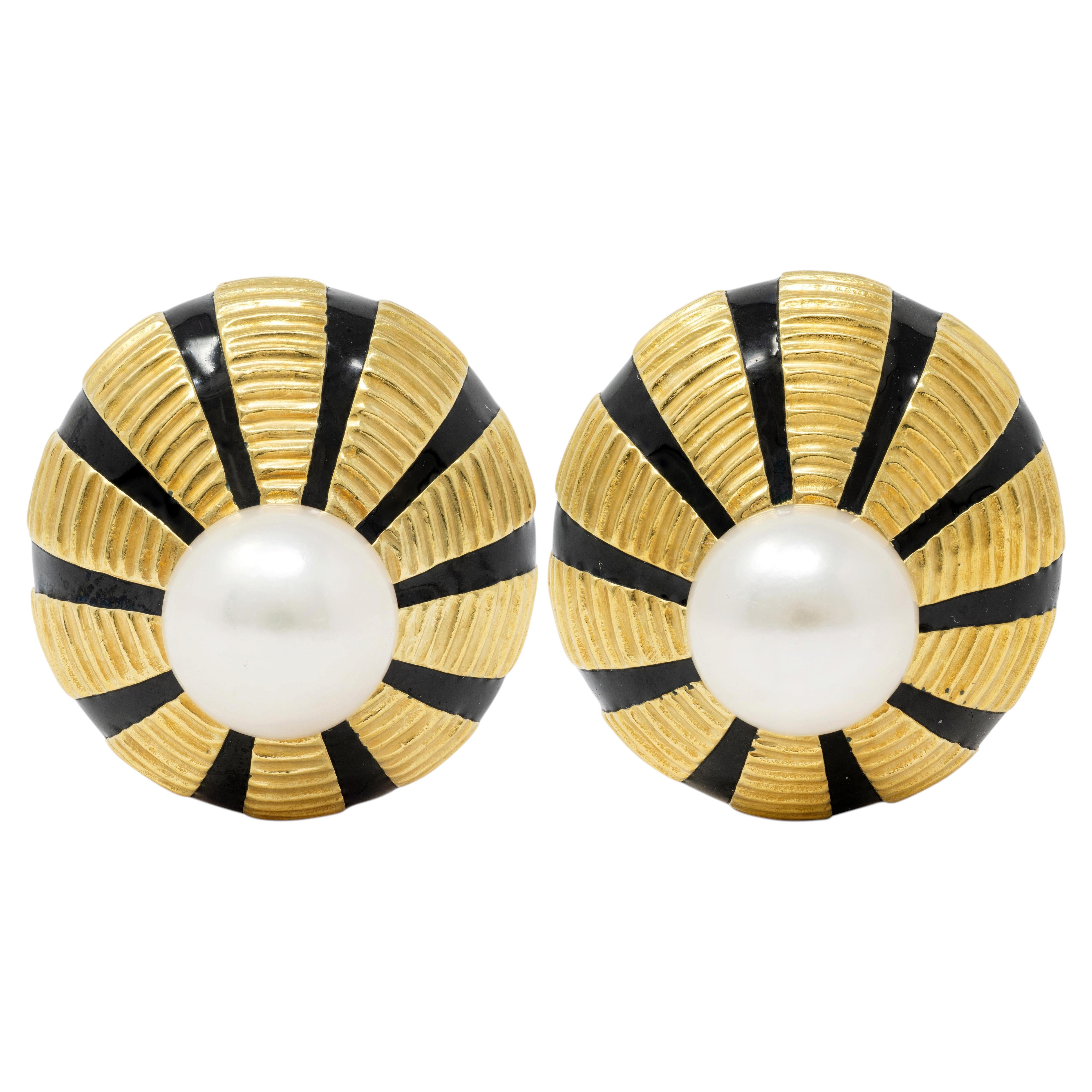 Tiffany & Co. Schlumberger 1970 Pearl Enamel 18K Gold Vintage Taj Mahal Earrings