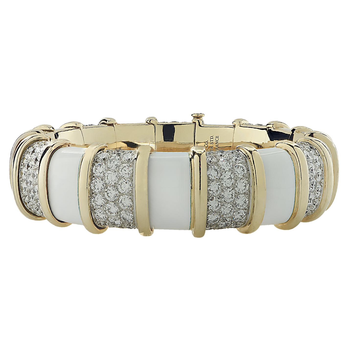 Modern Tiffany & Co. Schlumberger 22.5 Carat Diamond and White Enamel Bangle Bracelet For Sale