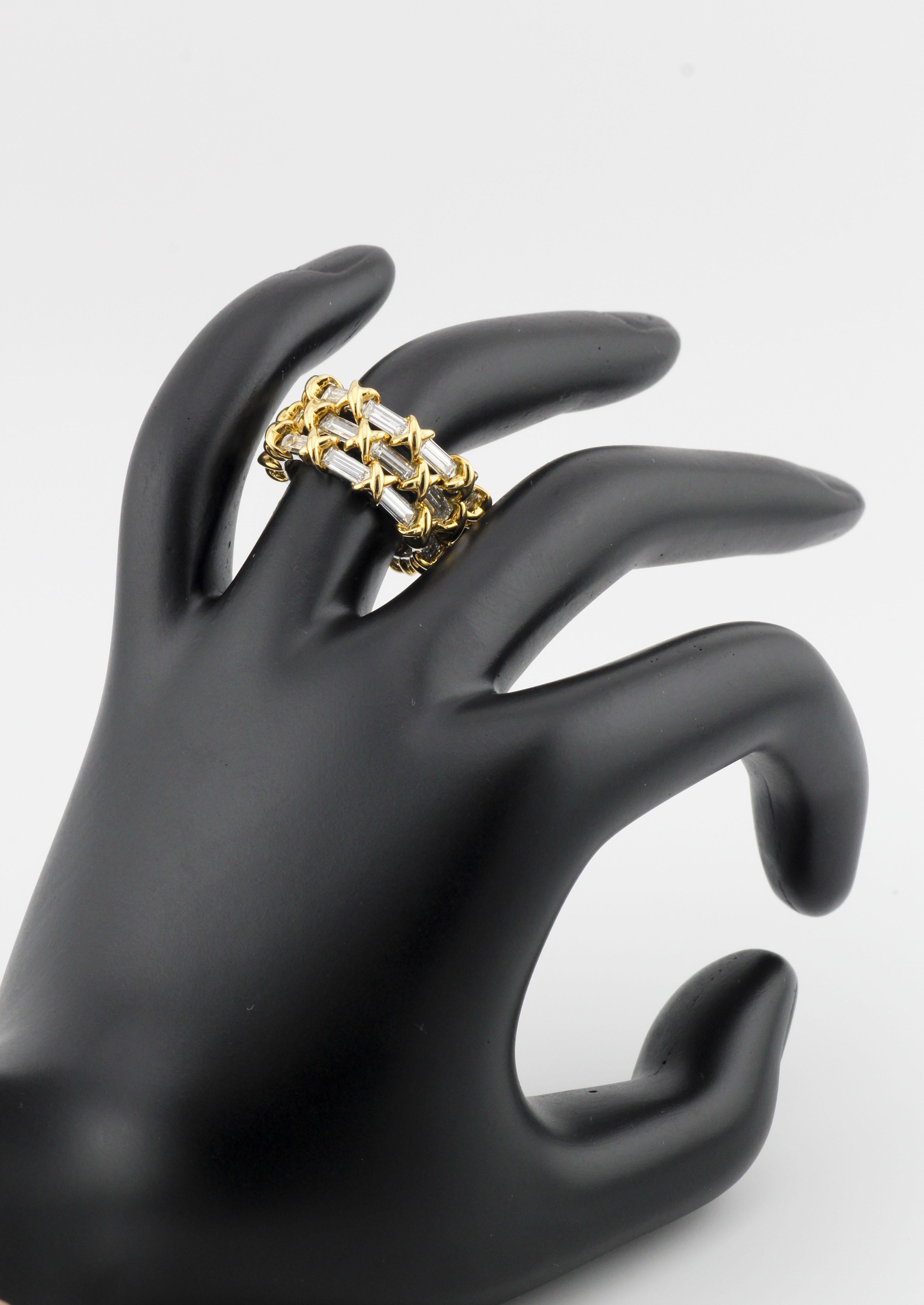Tiffany & Co. Bracelet triple Schlumberger baguette diamant platine or 18 carats taille 5 Bon état - En vente à Bellmore, NY