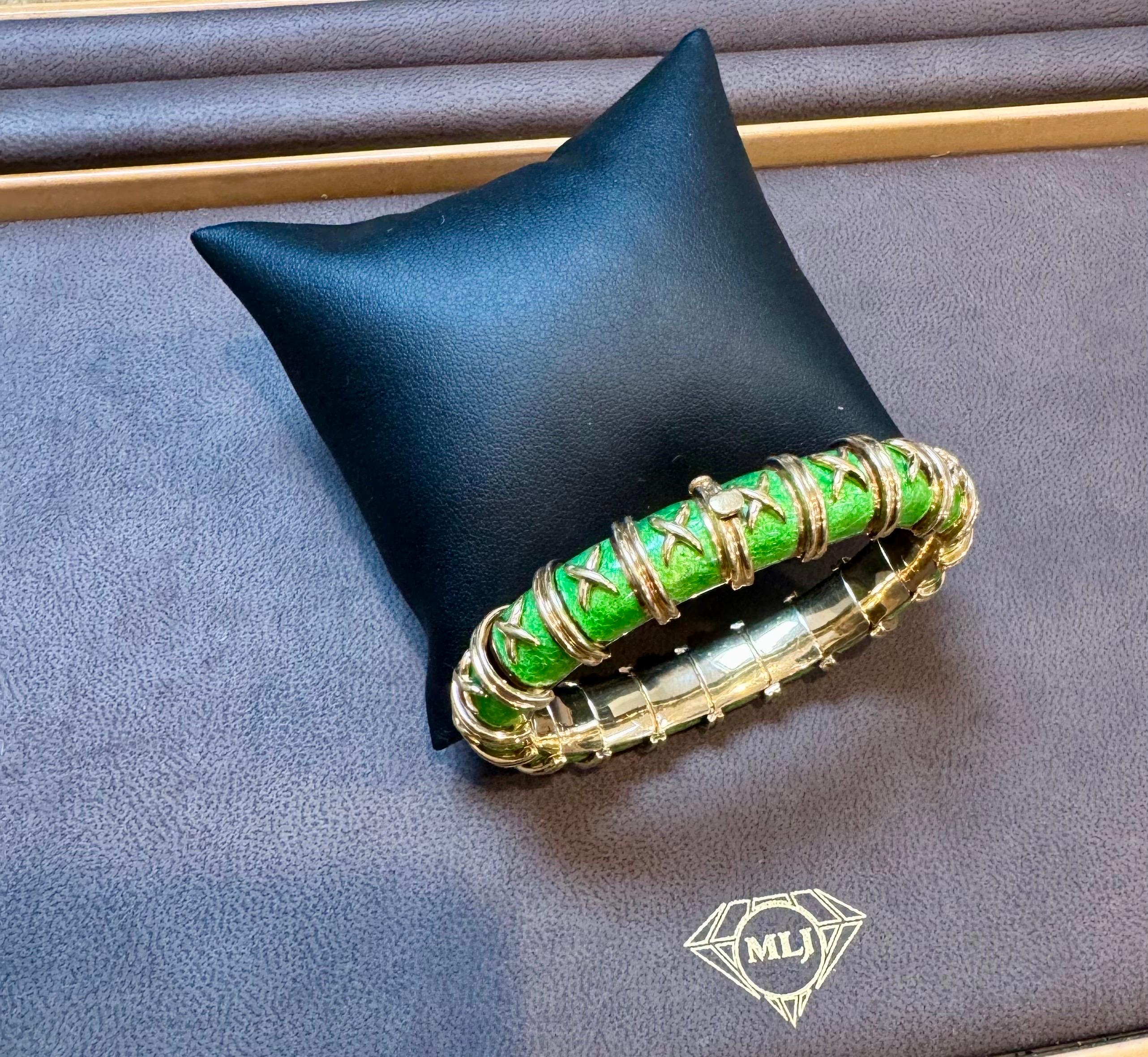 Tiffany & Co. Schlumberger Croisillon Green Paillonne Enamel Bangle Bracelet For Sale 2