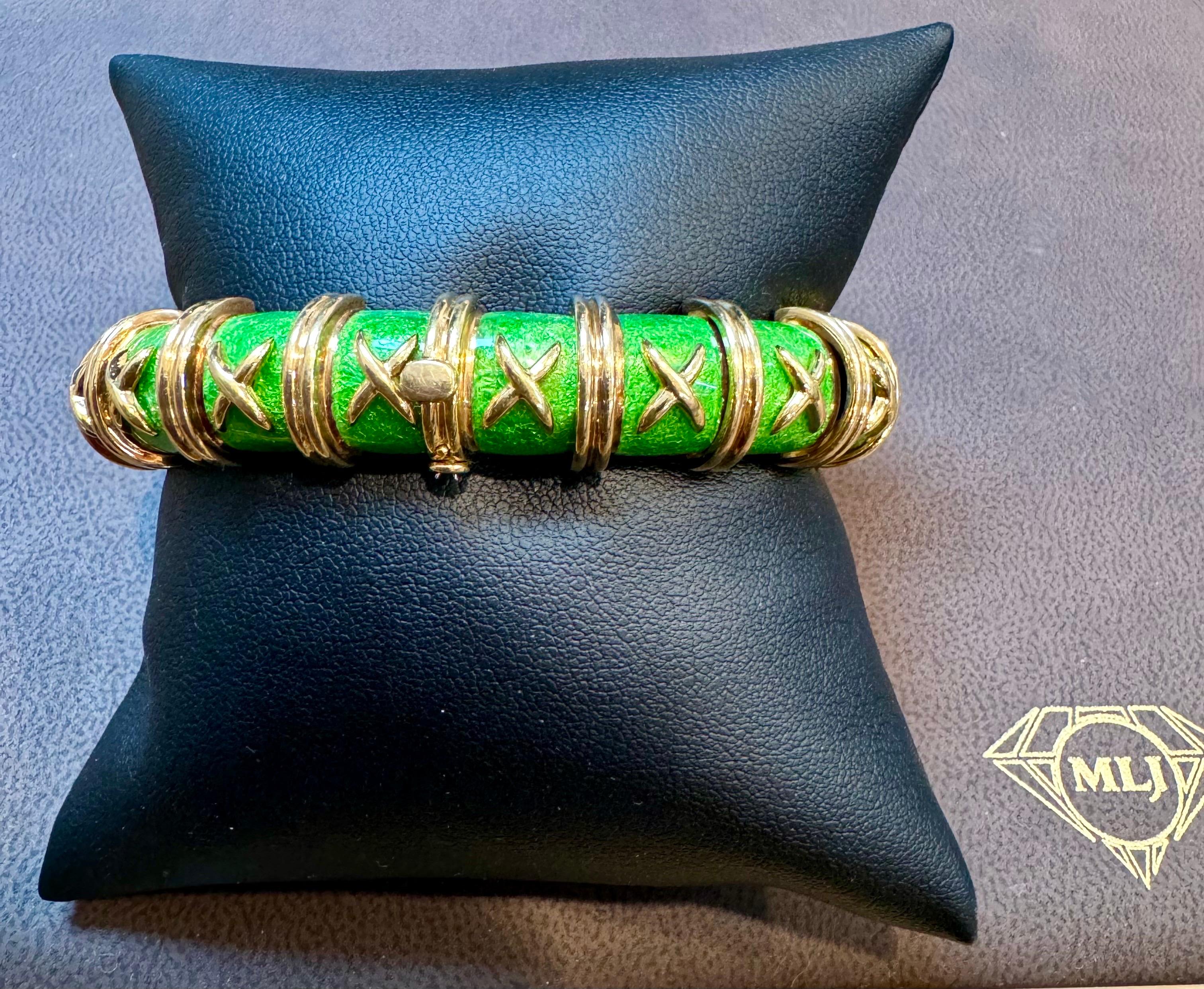 Tiffany & Co. Schlumberger Croisillon Green Paillonne Enamel Bangle Bracelet For Sale 3