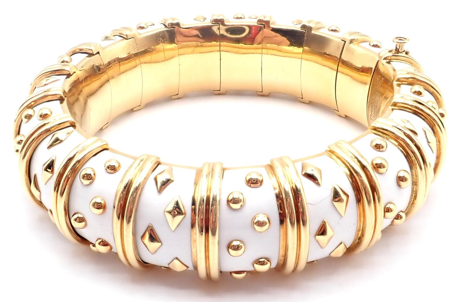 Tiffany & Co. Bracelet Schlumberger Dot Losange en or jaune émaillé blanc Unisexe en vente