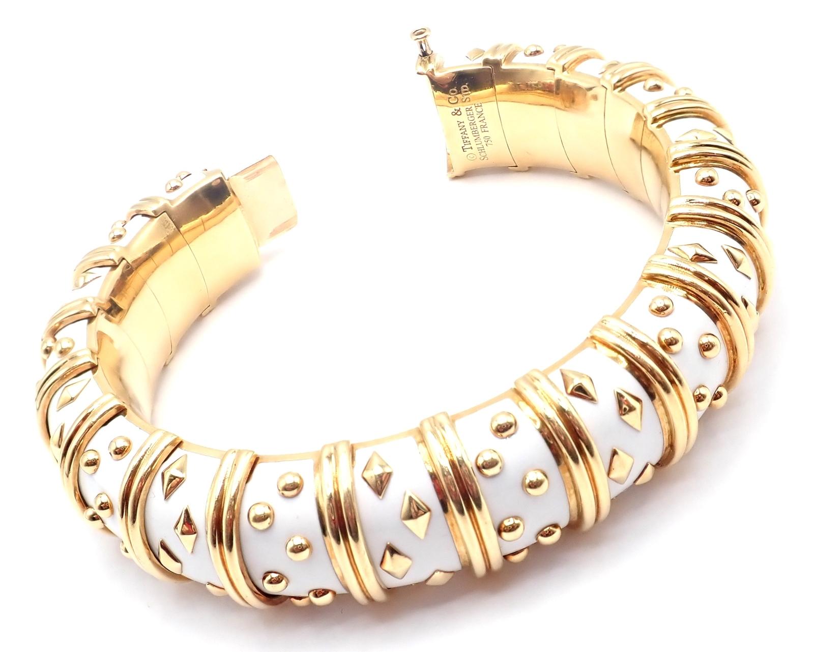 Tiffany & Co. Bracelet Schlumberger Dot Losange en or jaune émaillé blanc en vente 2