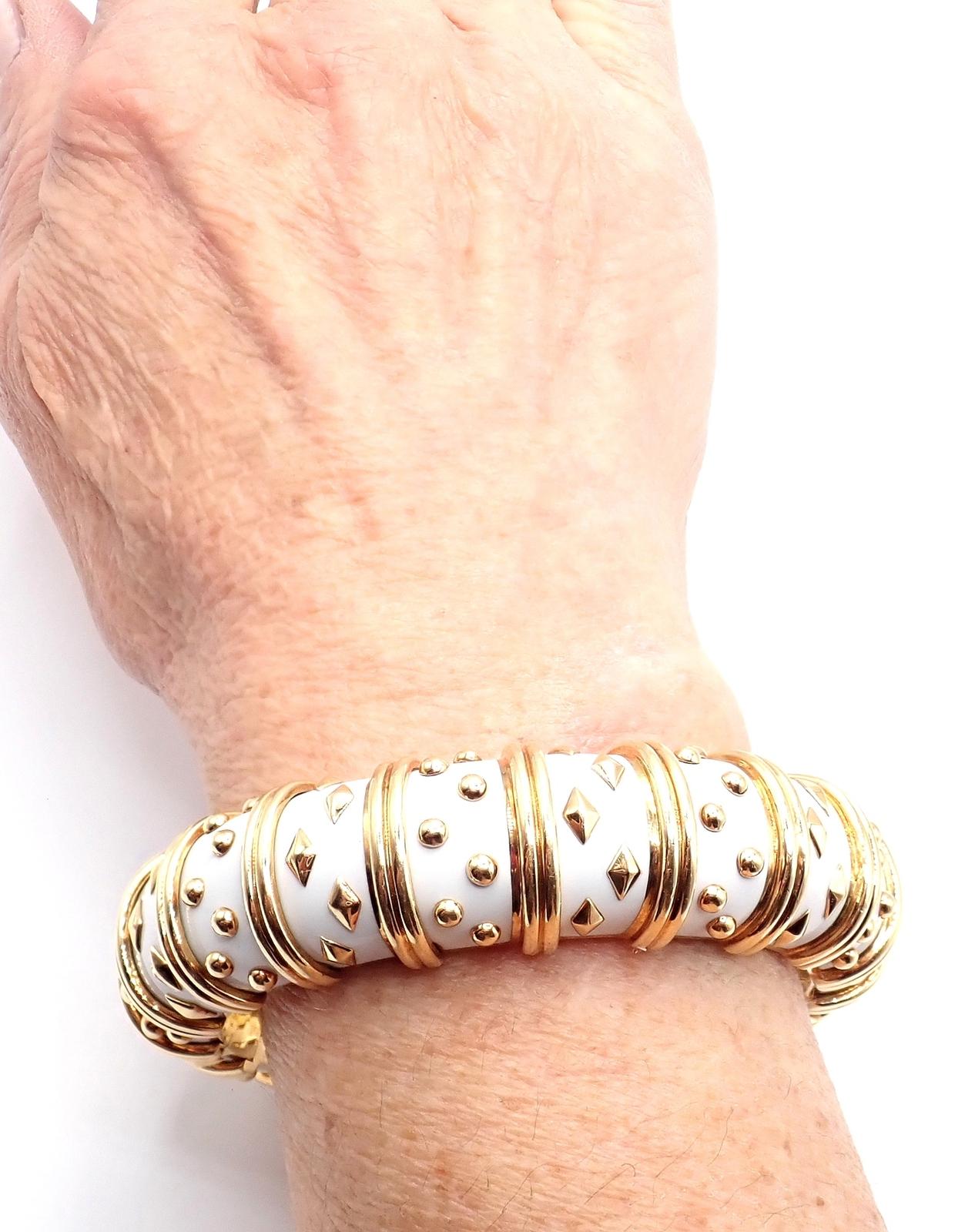 Tiffany & Co. Bracelet Schlumberger Dot Losange en or jaune émaillé blanc en vente 4