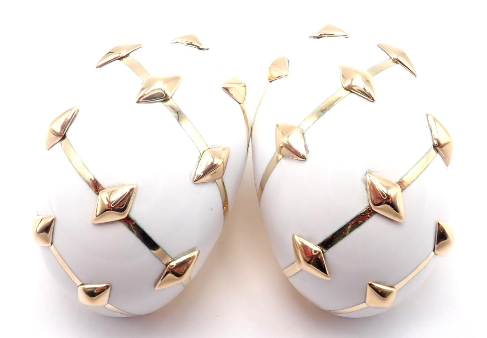 Tiffany & Co Schlumberger Dot Losange Boucles d'oreilles en or jaune émaillé blanc Unisexe en vente