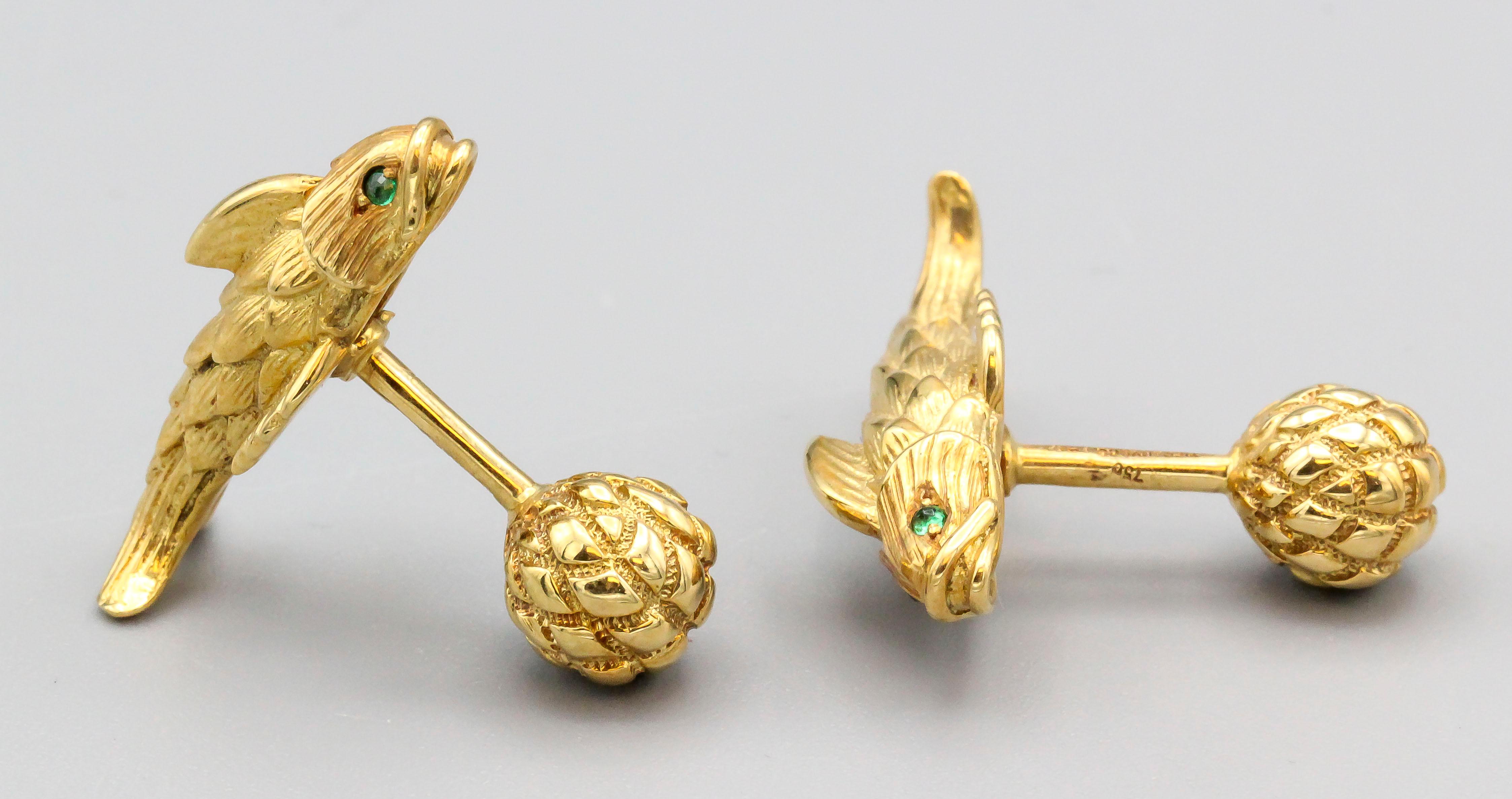 Round Cut Tiffany & Co. Schlumberger Emerald 18k Gold Fish Cufflinks