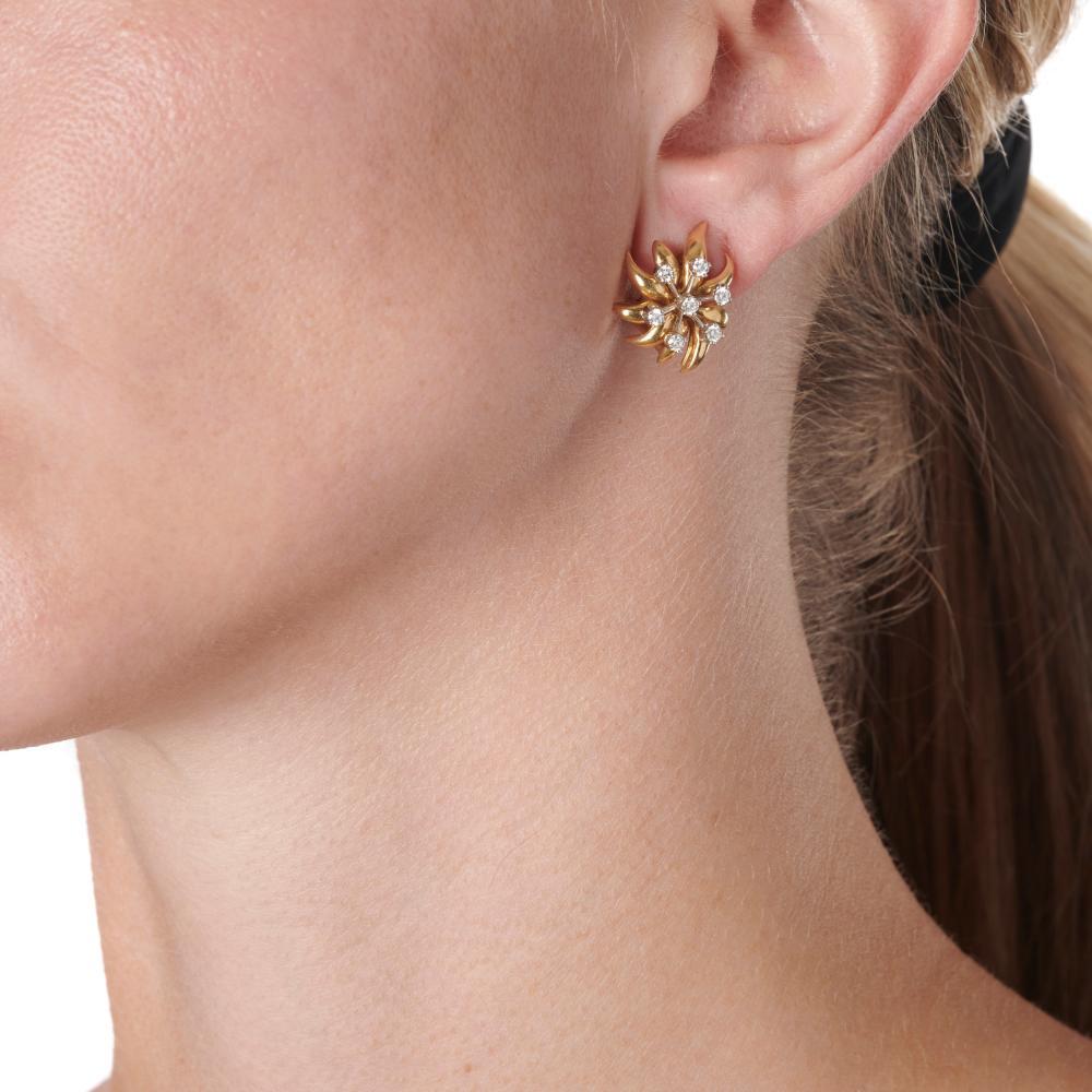 Women's Tiffany & Co Schlumberger Flame Diamond Earrings Gold Platinum