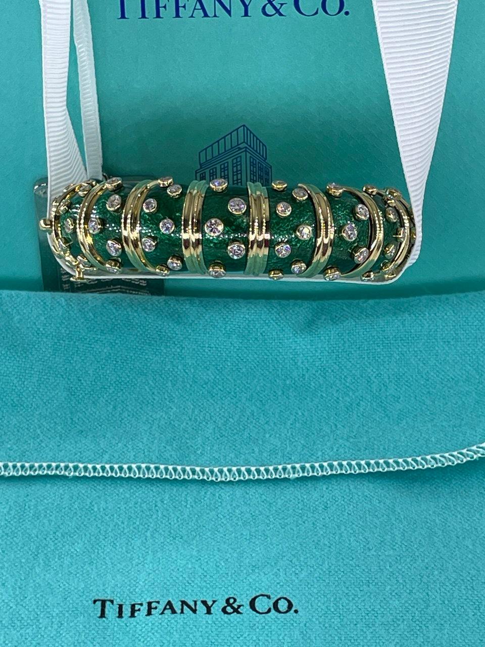 Tiffany & Co. Schlumberger Green Enamel Diamond Bangle Bracelet 18kt Gold France For Sale 14
