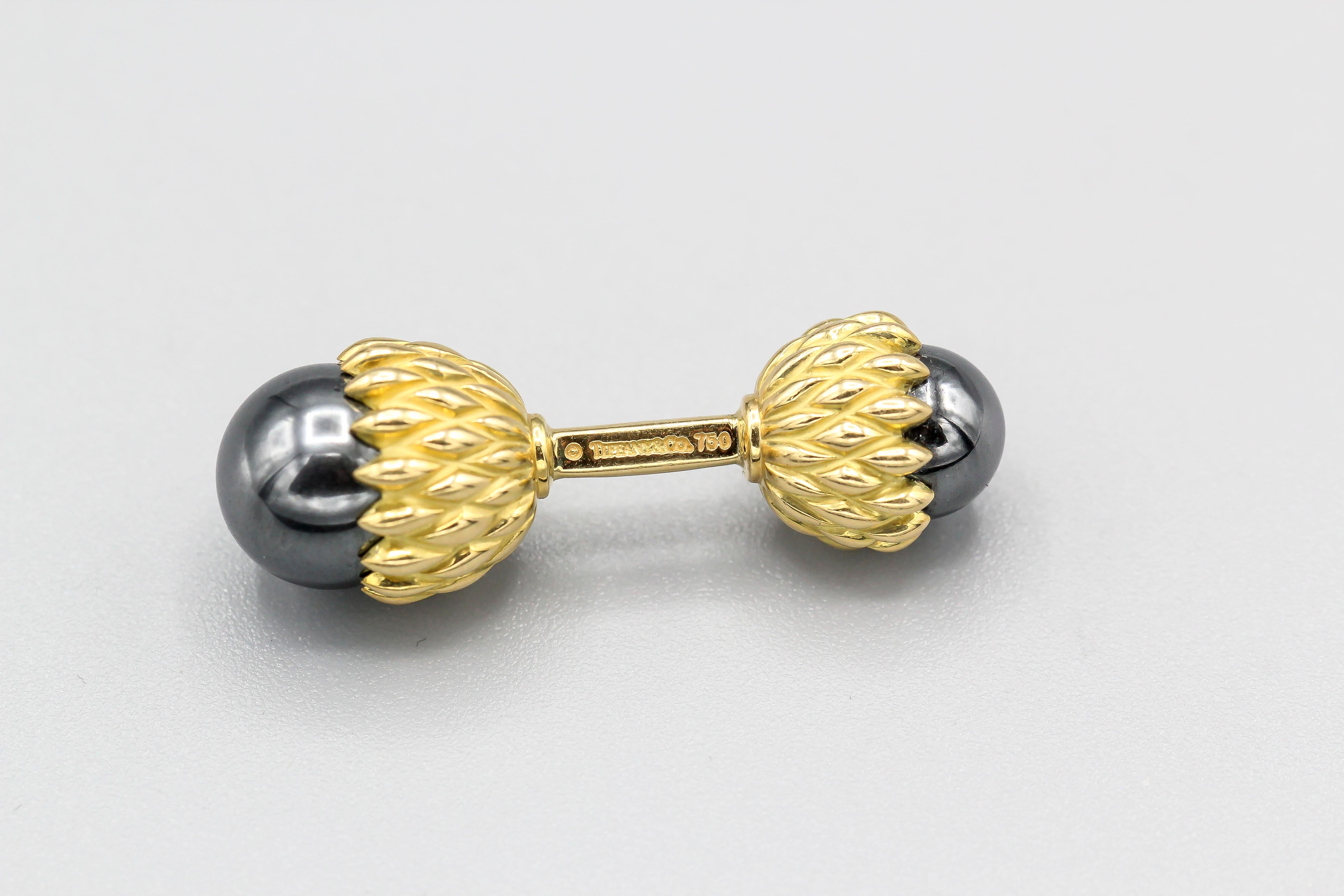 Tiffany & Co. Schlumberger Hematite 18 Karat Gold Acorn Cufflinks In Excellent Condition In New York, NY