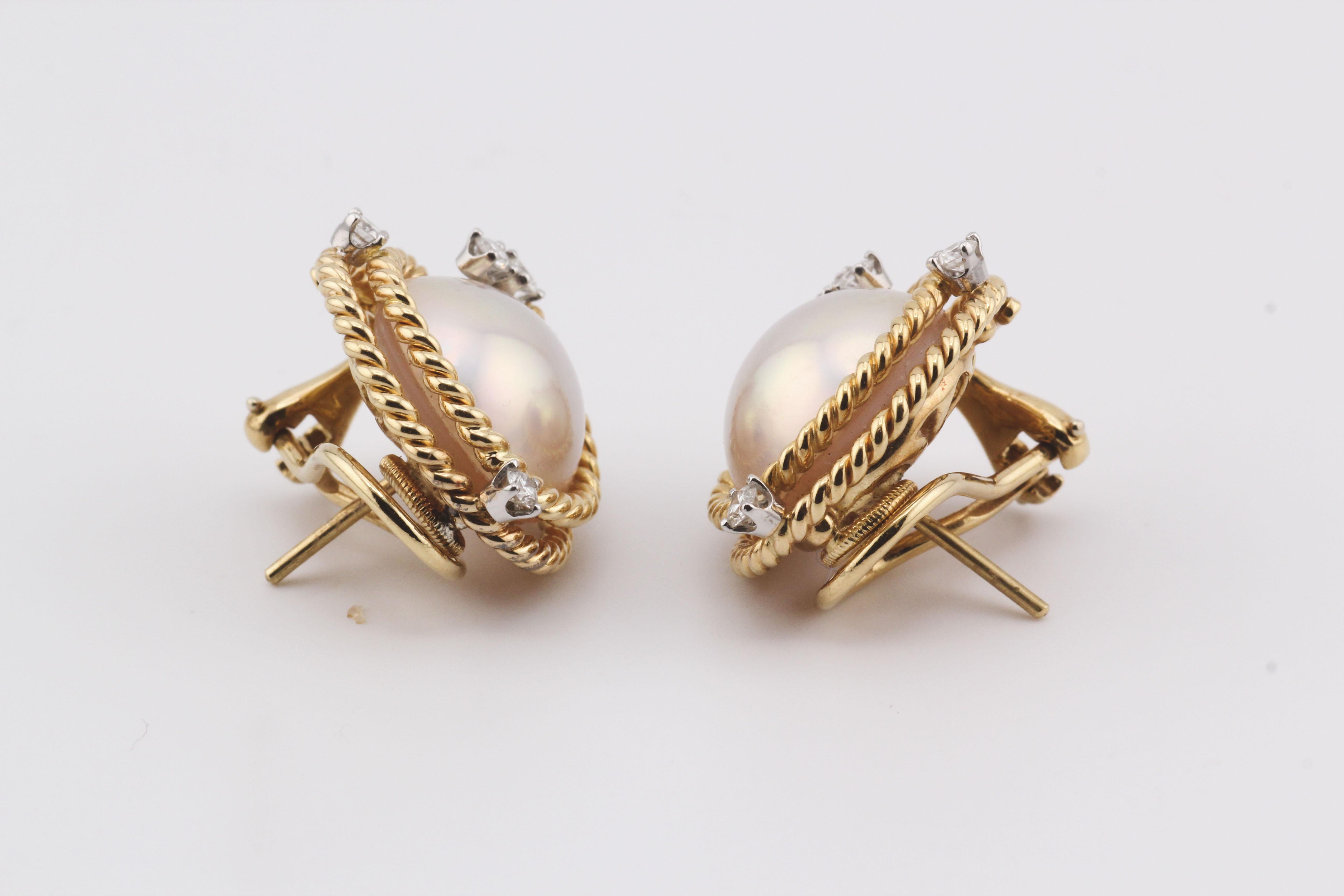 Tiffany & Co. Schlumberger Mabe Boucles d'oreilles corde en or 18k platine perle diamant Bon état - En vente à Simpsonville, SC