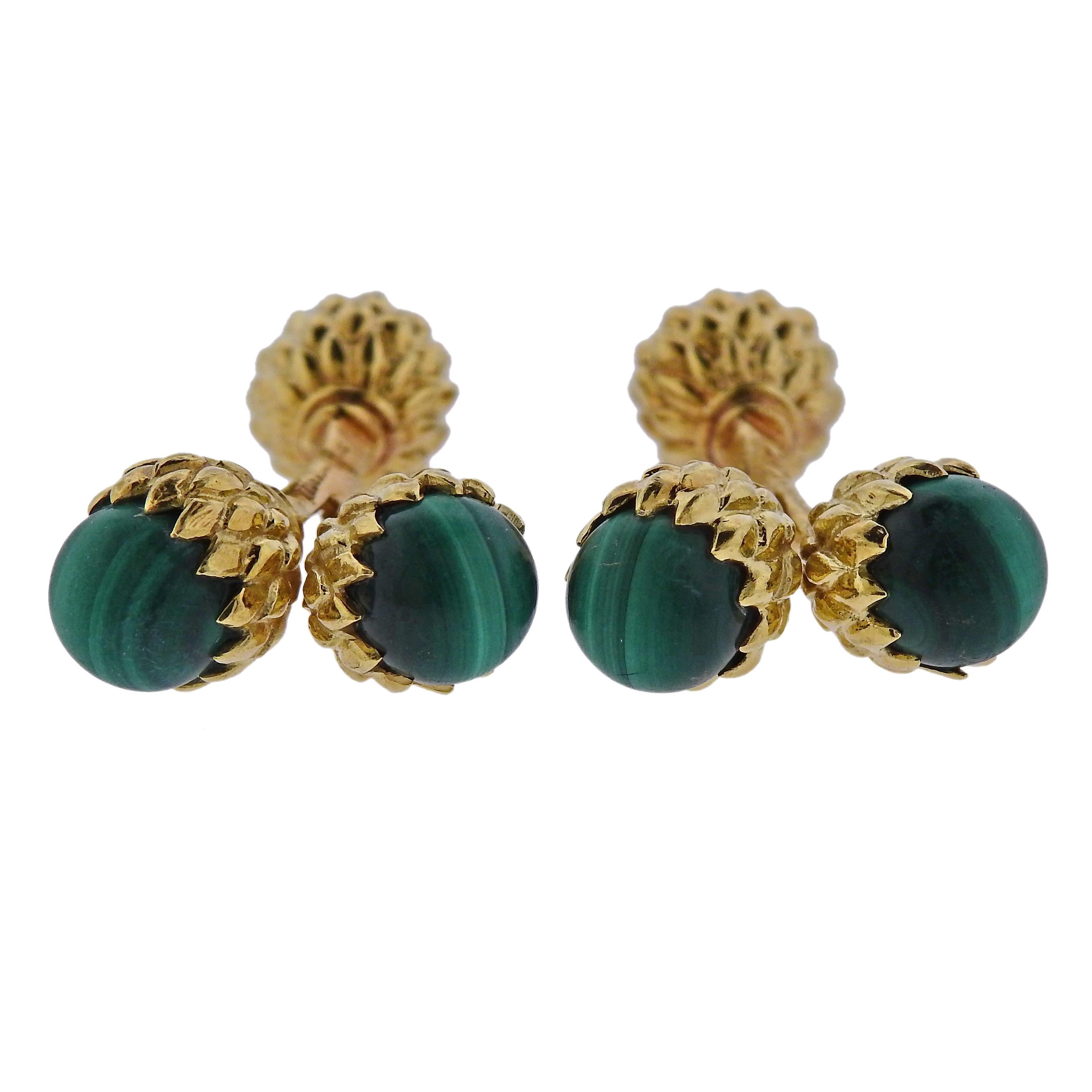 18k yellow gold acorn cufflinks, designed by Jean Schlumberger for Tiffany & Co, set with malachite stones.  Cufflink top measures 20mm x 10mm, back - 8mm in diameter, weigh 17 grams. Marked: Schlumberger, Tiffany 18k.