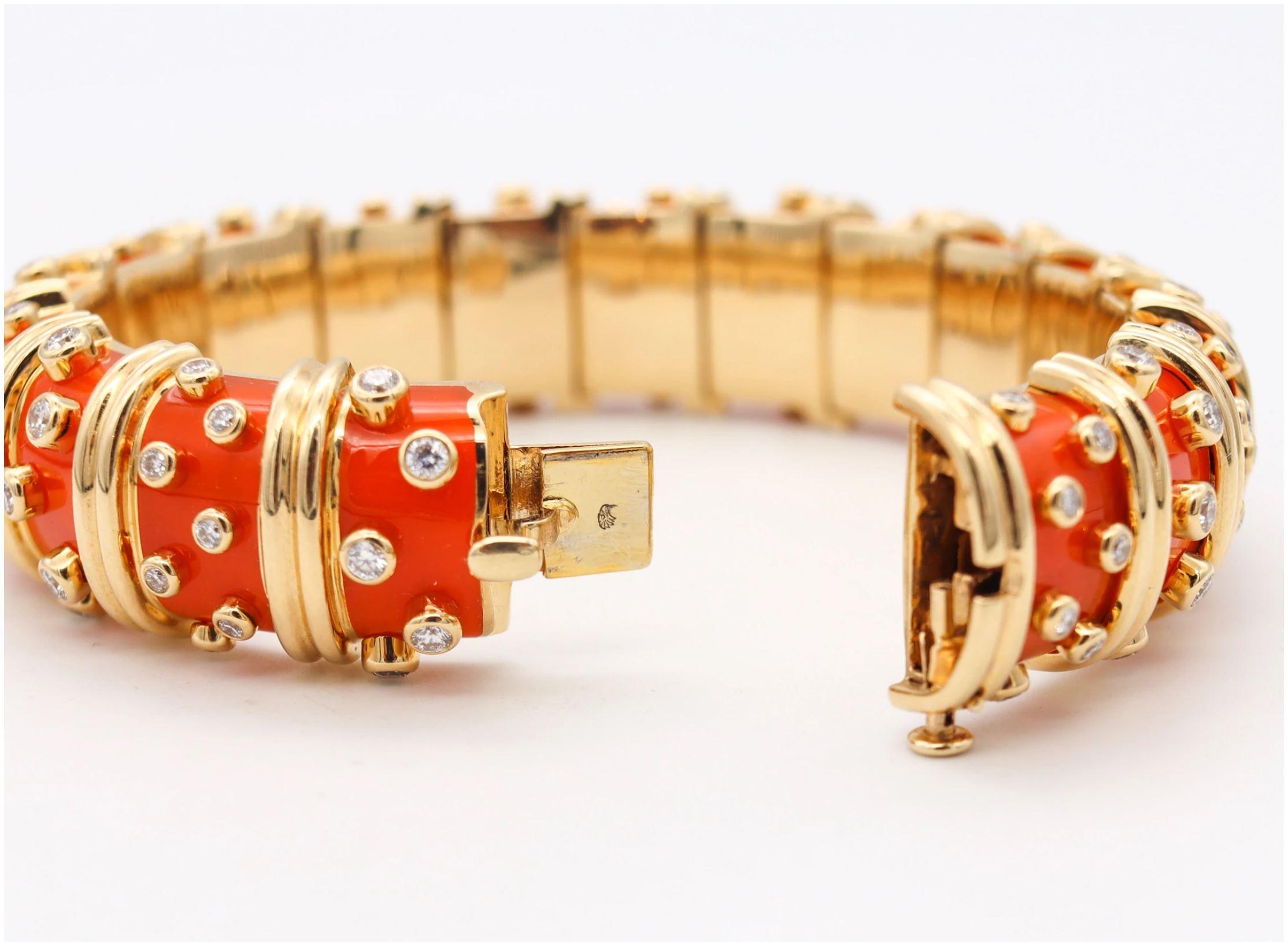 Tiffany & Co. Schlumberger Orange Enamel Bangle Bracelet 18Kt Gold & Diamonds In Excellent Condition In Miami, FL