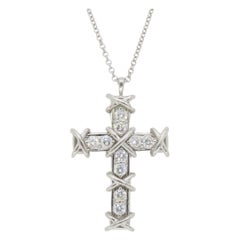 Tiffany & Co. Schlumberger Pendentif croix en platine à dix pierres