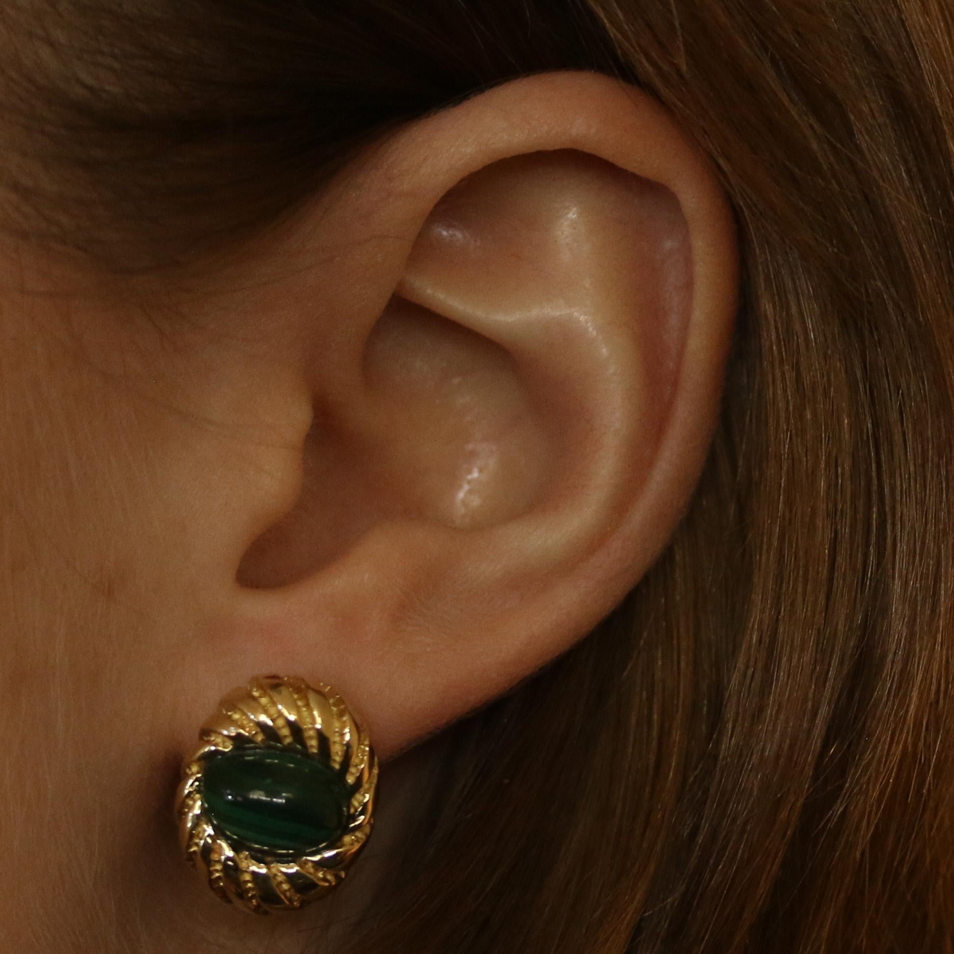 Oval Cut Tiffany & Co. Schlumberger Shell Malachite Vintage Earrings Yellow Gold 18k Oval