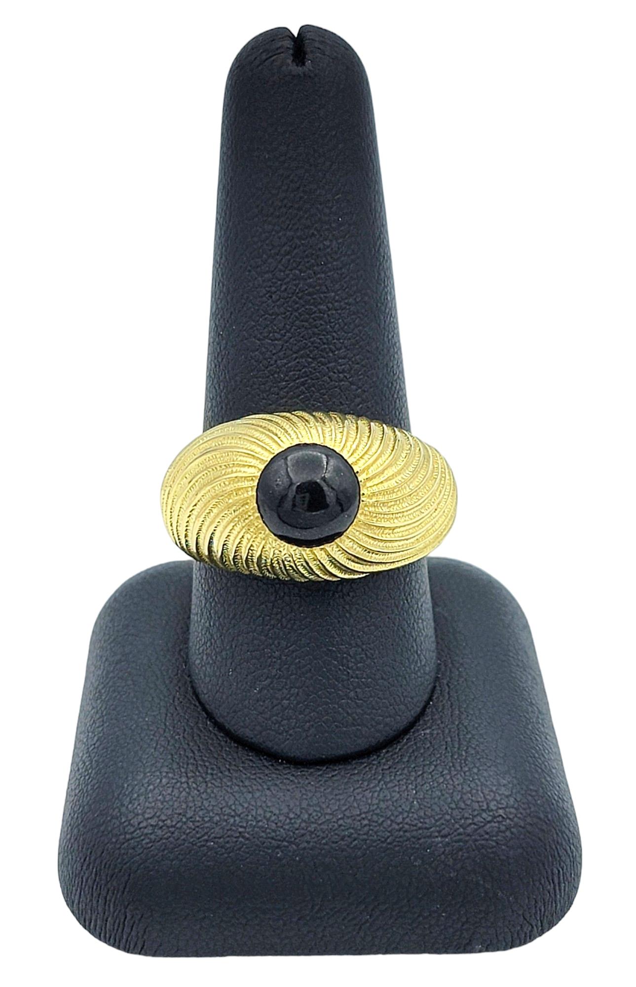 Tiffany & Co. Schlumberger Shrimp Style Black Onyx Ring in 18 Karat Yellow Gold For Sale 5