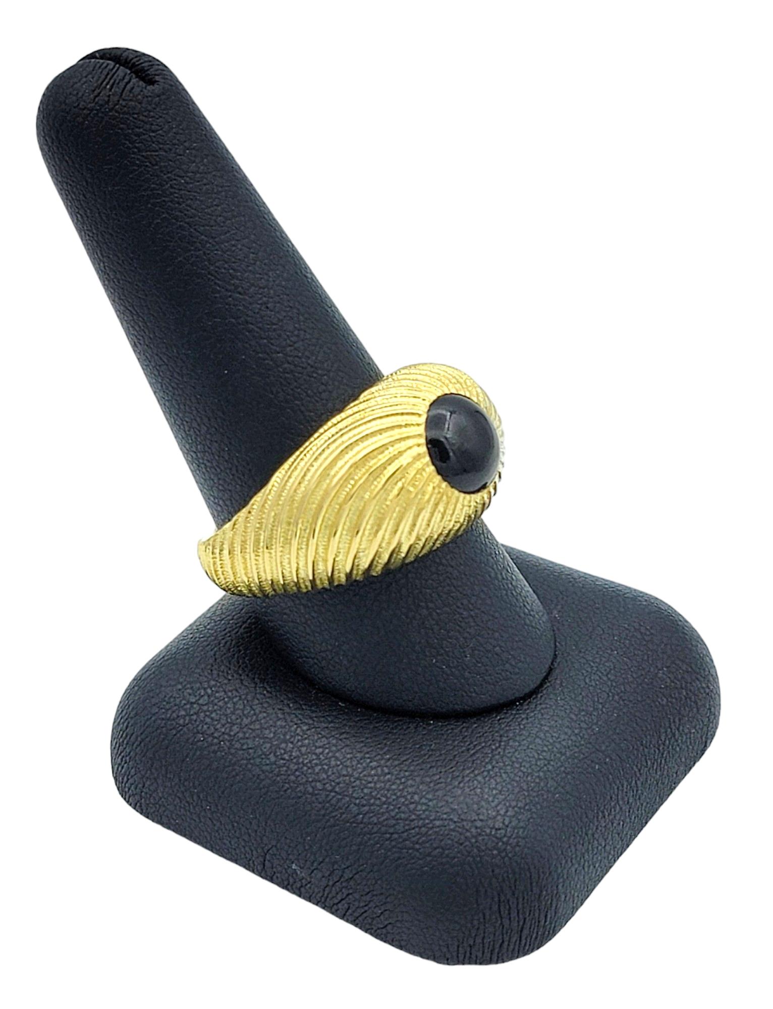 Tiffany & Co. Schlumberger Shrimp Style Black Onyx Ring in 18 Karat Yellow Gold For Sale 6