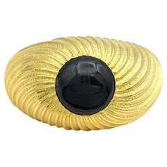 Retro Tiffany & Co. Schlumberger Shrimp Style Black Onyx Ring in 18 Karat Yellow Gold
