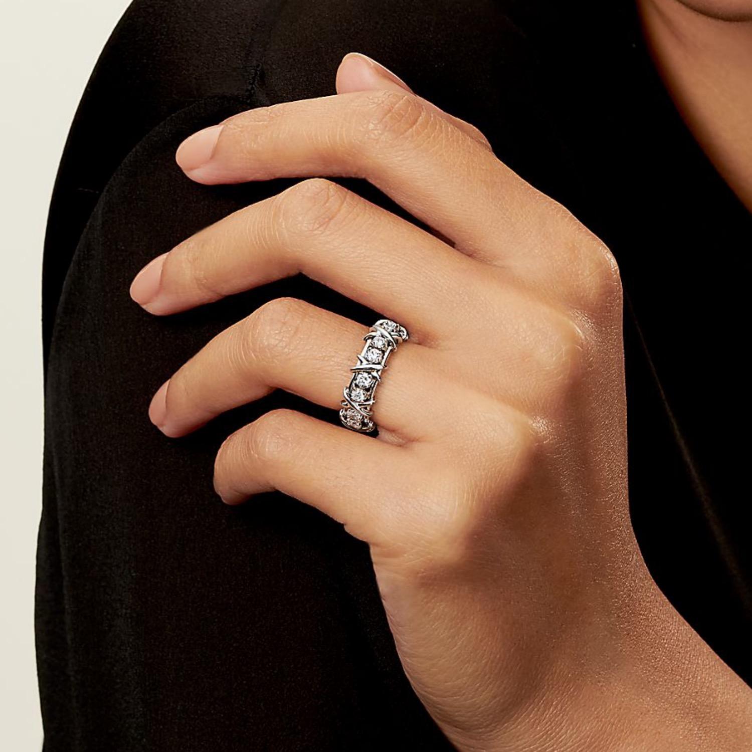 Tiffany & Co. Schlumberger Sechzehn Stein-Ring aus Platin mit Diamanten 1,14 tcw 8