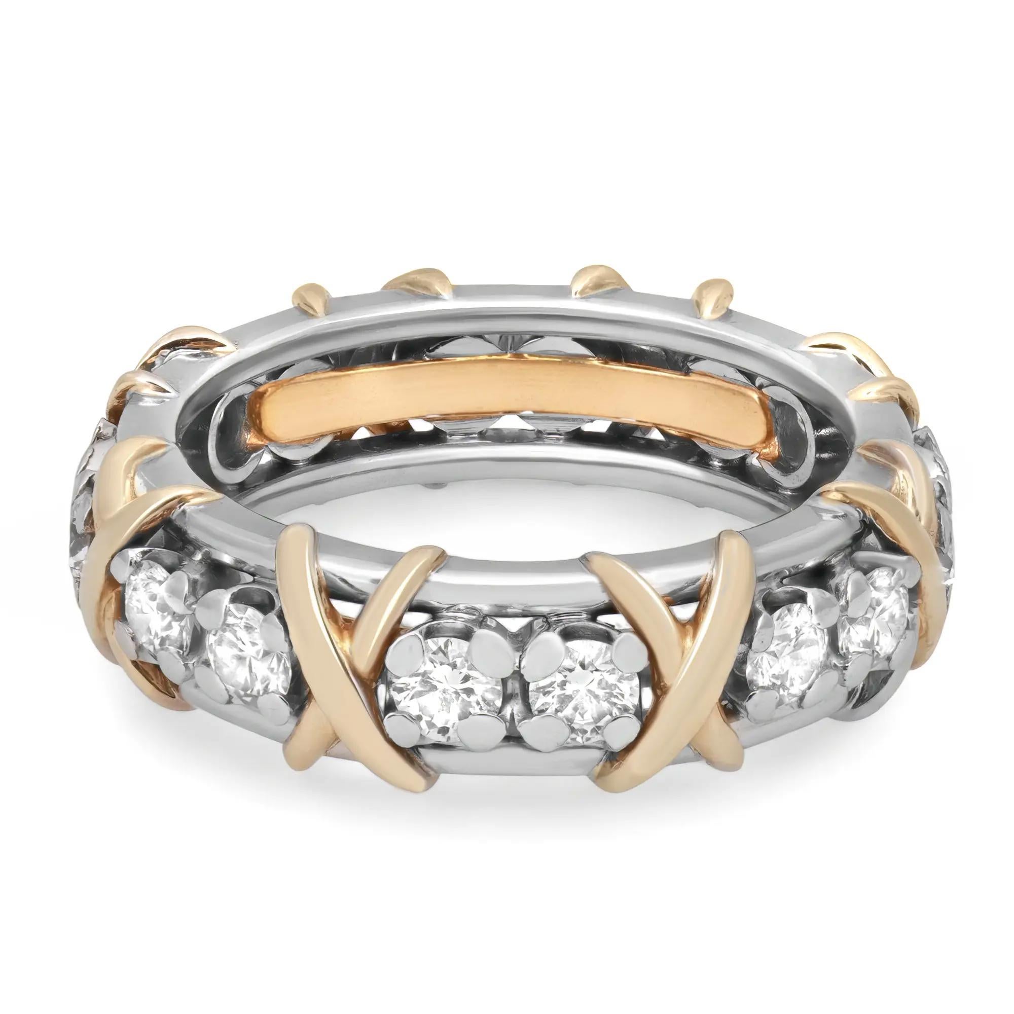 Irradiando una elegancia y un lujo eternos, este reloj Tiffany & Co. El Anillo de Diamantes Schlumberger de Dieciséis Piedras es una auténtica obra maestra de la alta joyería. Elaborado por el legendario Jean Schlumberger, este exquisito anillo