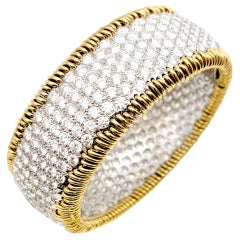 Tiffany & Co. Schlumberger 'Stitches' Diamond Bangle Bracelet 41.46 Carats Total