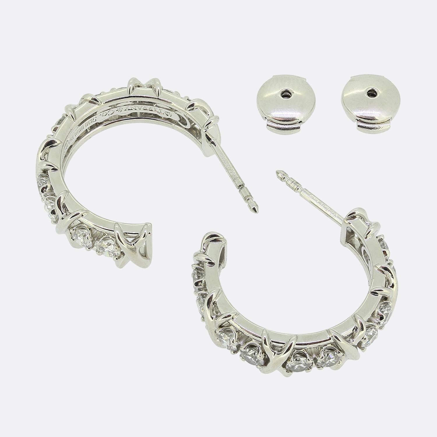 Tiffany & Co. Pendientes de aro de diamantes de los Estudios Schlumberger Corte brillante en venta