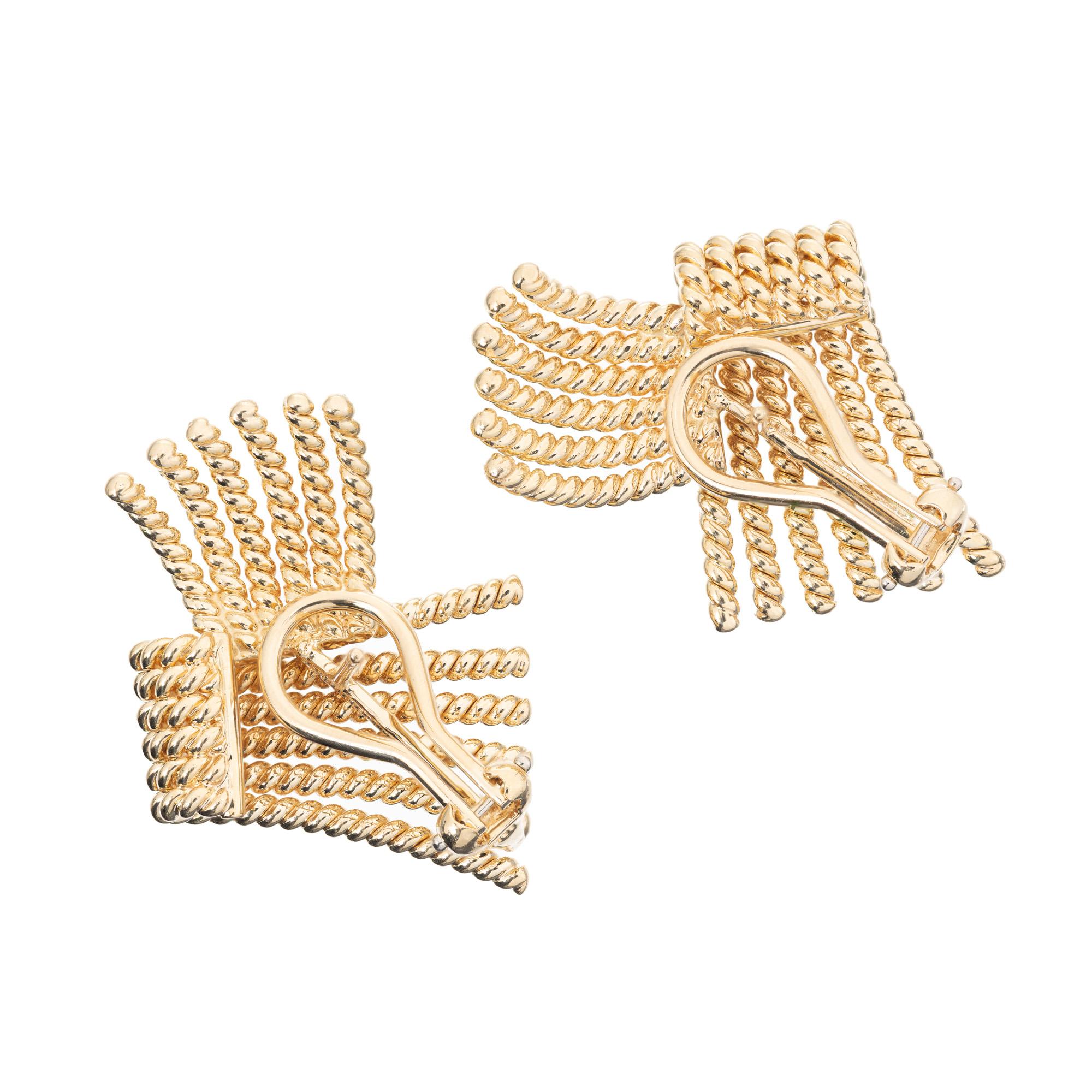 Tiffany & Co Schlumberger V-Rope 18k Yellow Gold Lever Back Earrings   In Good Condition In Stamford, CT