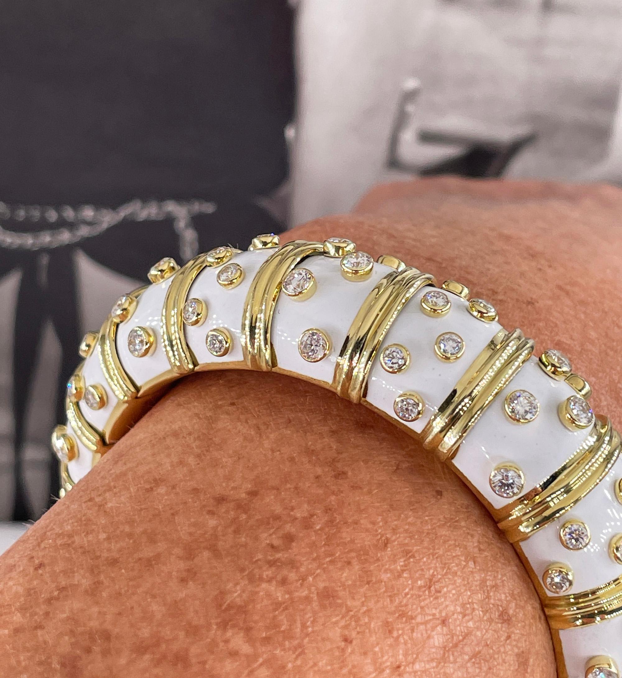 Tiffany & Co. Schlumberger White Enamel Diamond Bangle Bracelet 18kt Gold France 7