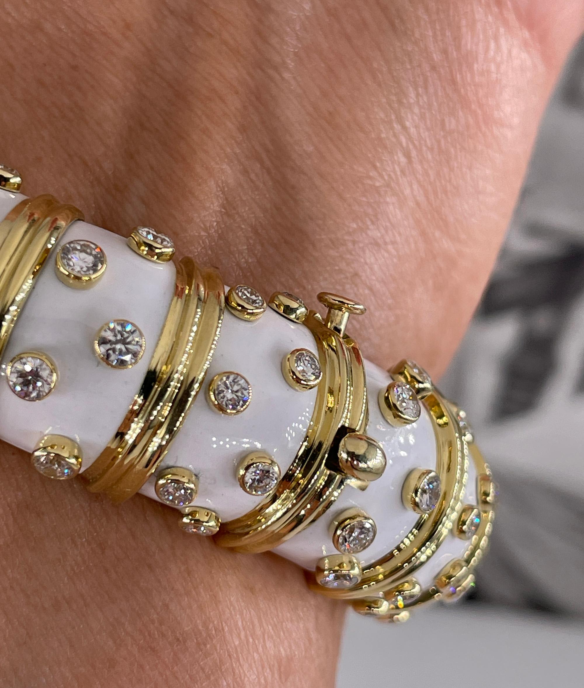 Tiffany & Co. Schlumberger White Enamel Diamond Bangle Bracelet 18kt Gold France 8