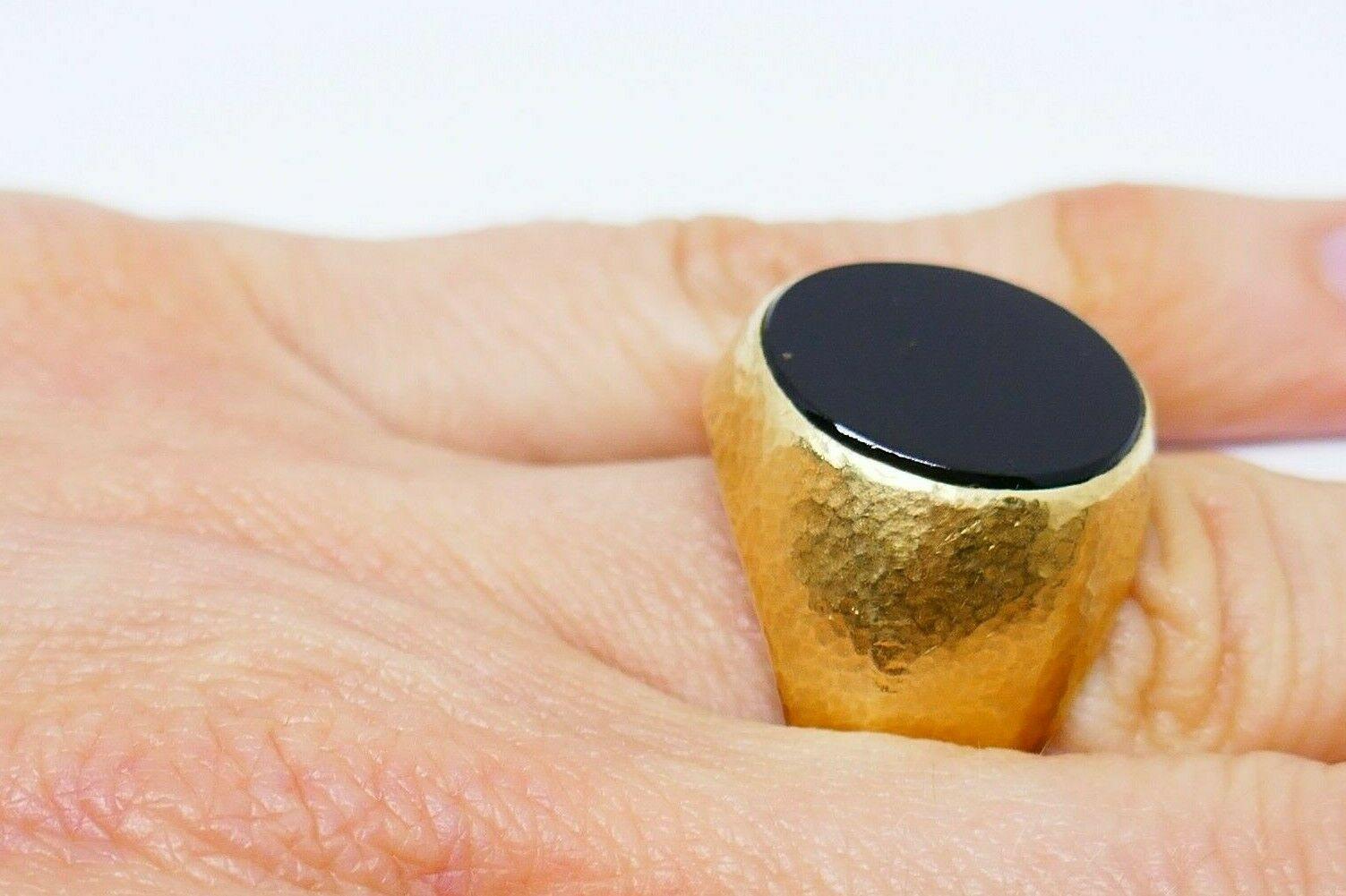 Tiffany & Co. Schlumberger Yellow Gold Onyx Signet Ring 6