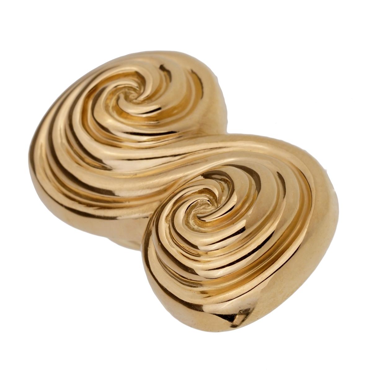 Gold-Ohrclips von Tiffany & Co mit Schnörkeln für Damen oder Herren