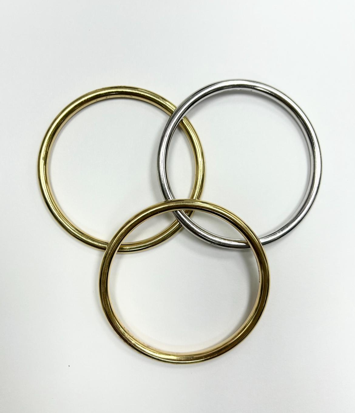 Set aus 3 dreifarbigem Tri Color-Armreifen von Tiffany & Co (Moderne)