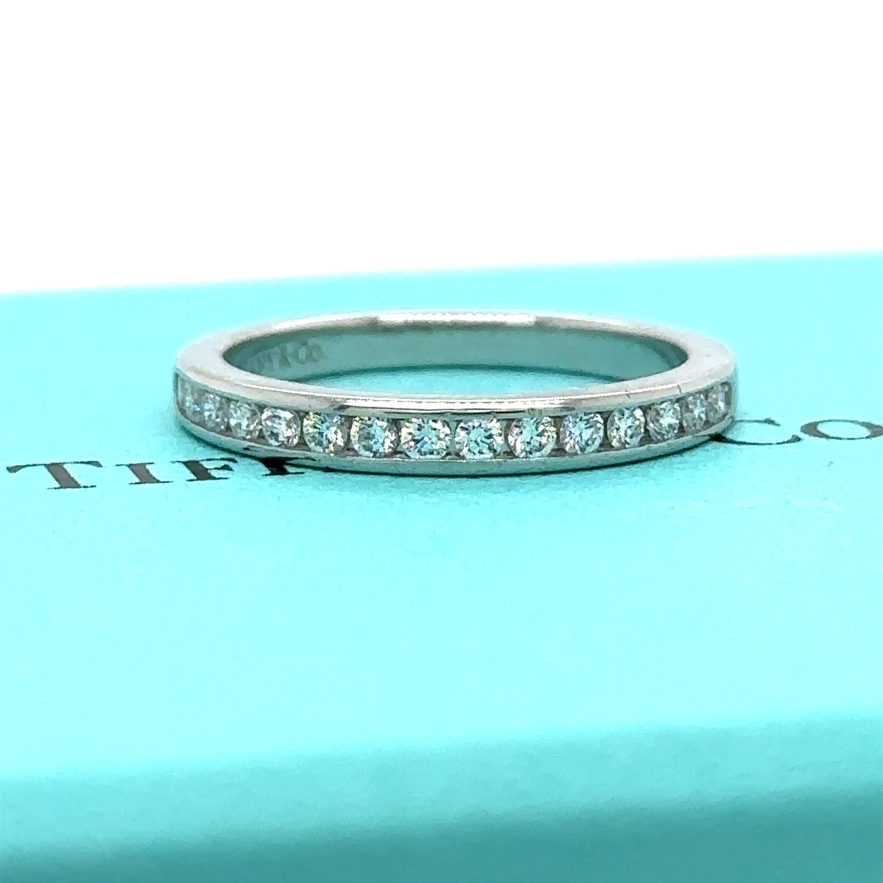 Brilliant Cut Tiffany & Co Setting Wedding Band 0.24ct For Sale