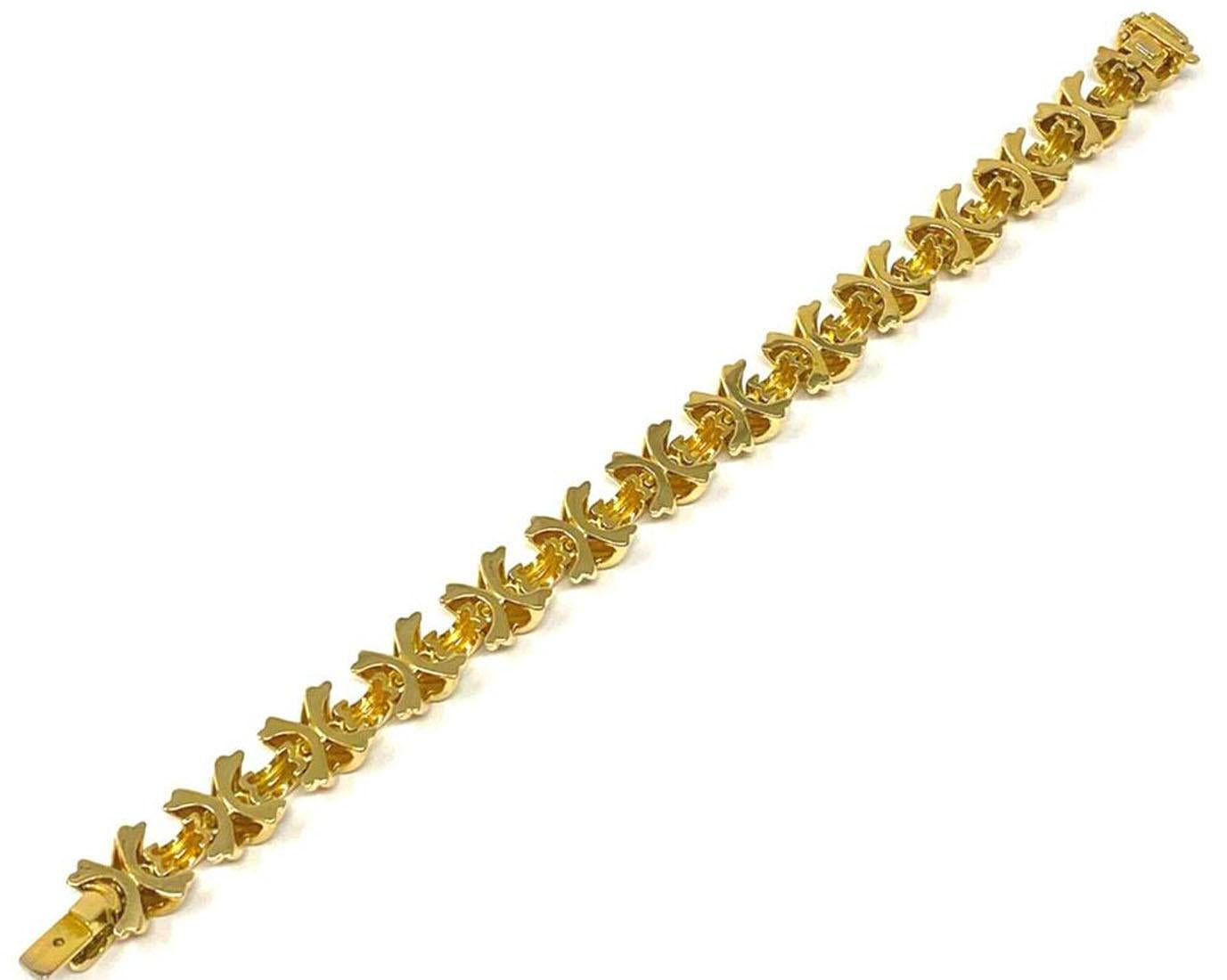 Tiffany & Co. Bracelet à maillons en or jaune 18 carats signature Pour femmes en vente
