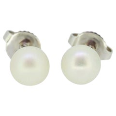 Tiffany & Co. Boucles d'oreilles en perles Signature