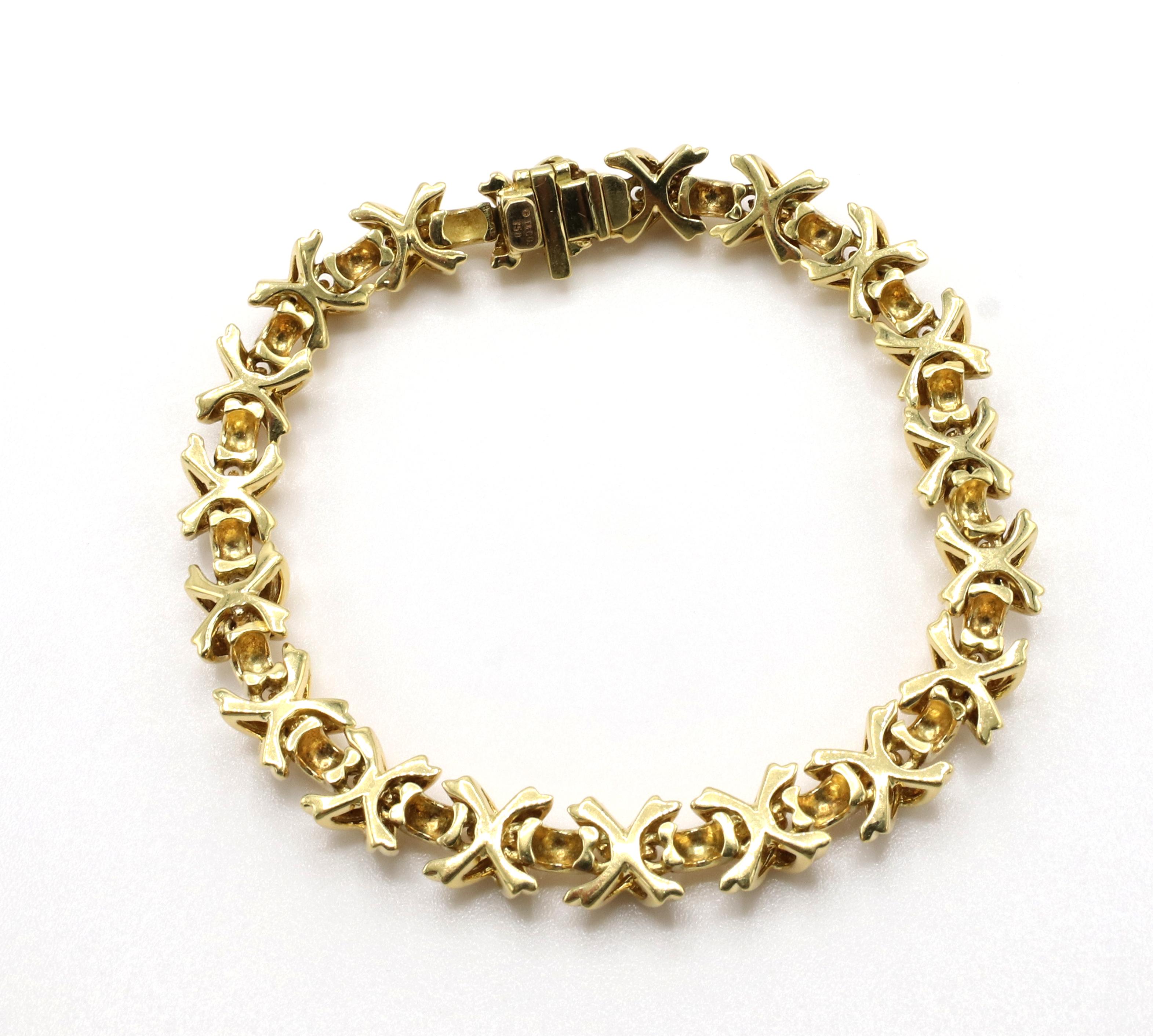 Contemporary Tiffany & Co. Signature X 18 Karat Yellow Gold Link Bracelet