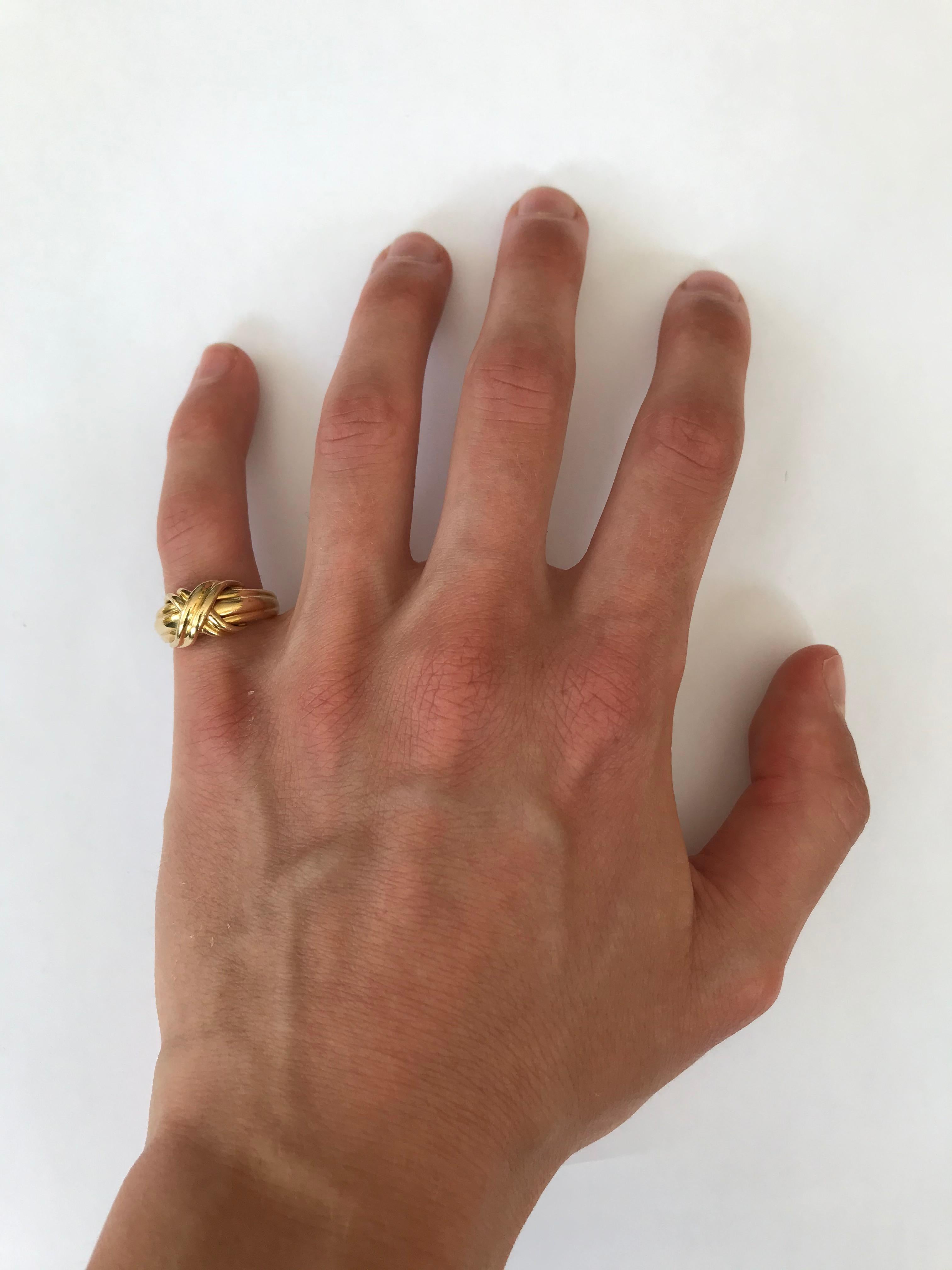 Tiffany & Co. Signature X 18k Gold Ring, 1990 In Fair Condition In St. Catharines, ON