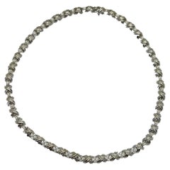 Tiffany & Co. Signatur X Diamant-Halskette aus 18 Karat Weißgold