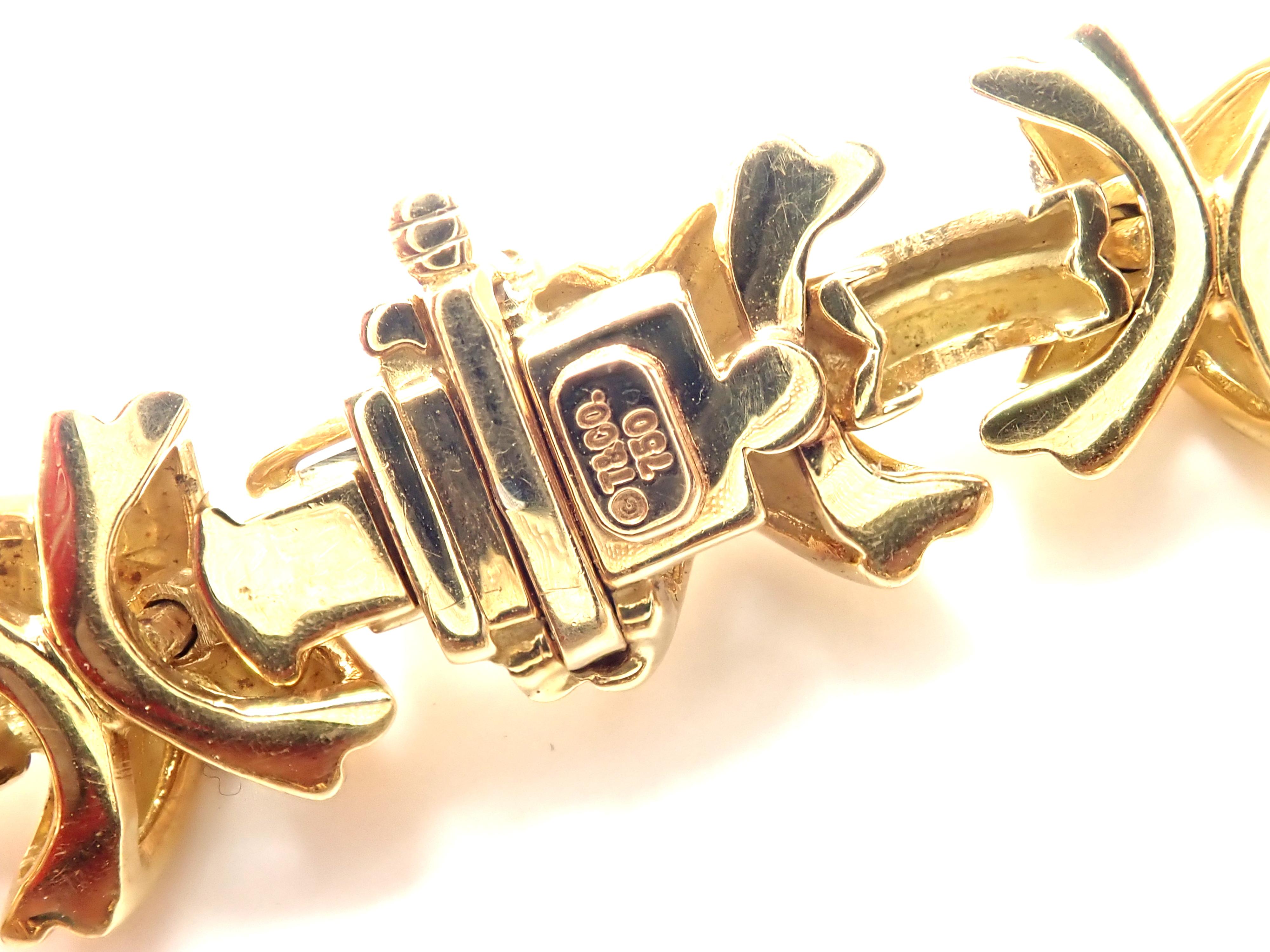 Tiffany & Co. Signature X Link Yellow Gold Bracelet In Excellent Condition In Holland, PA