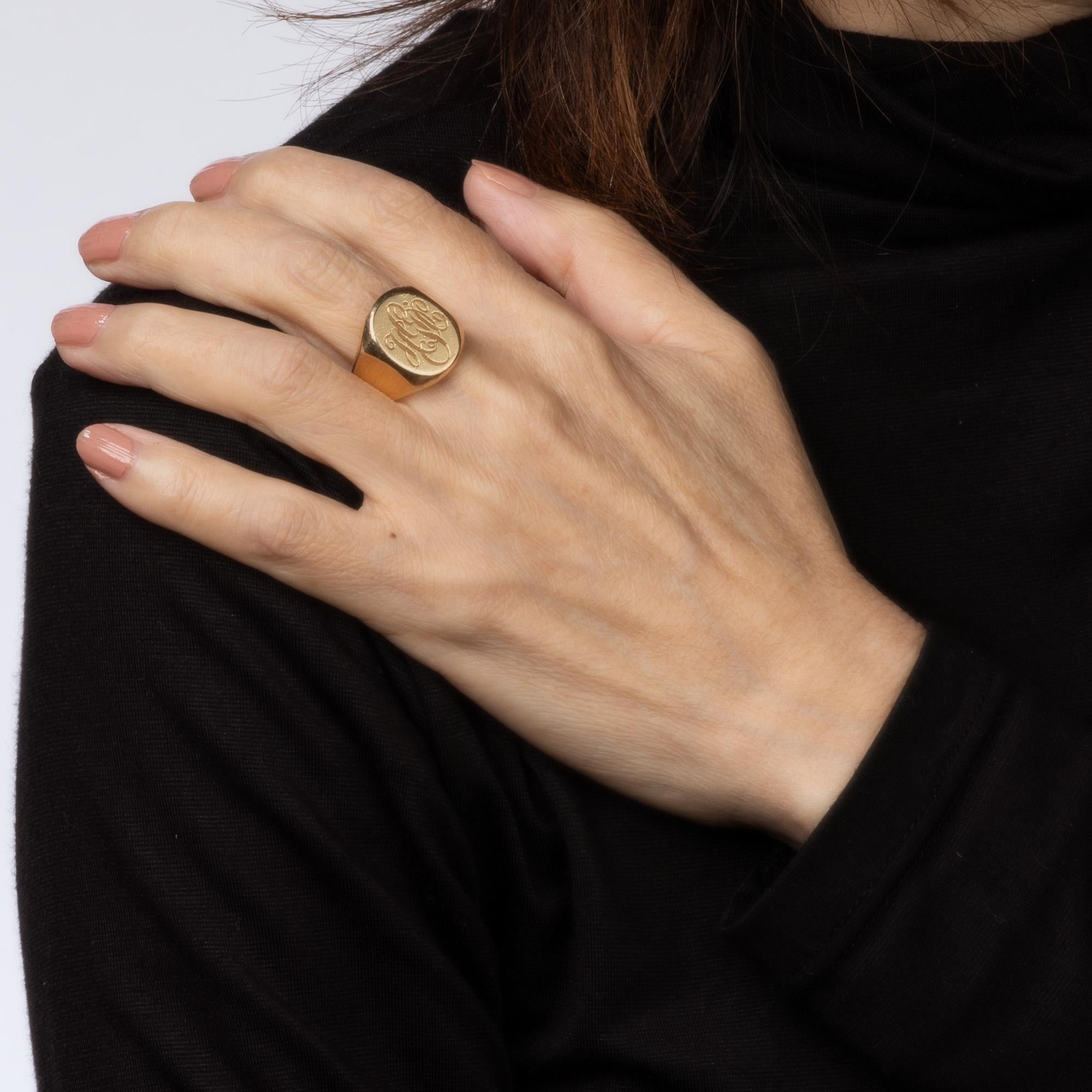 Modern Tiffany & Co Signet Initial Ring Vintage 14k Yellow Gold Sz 7 Oval Jewelry