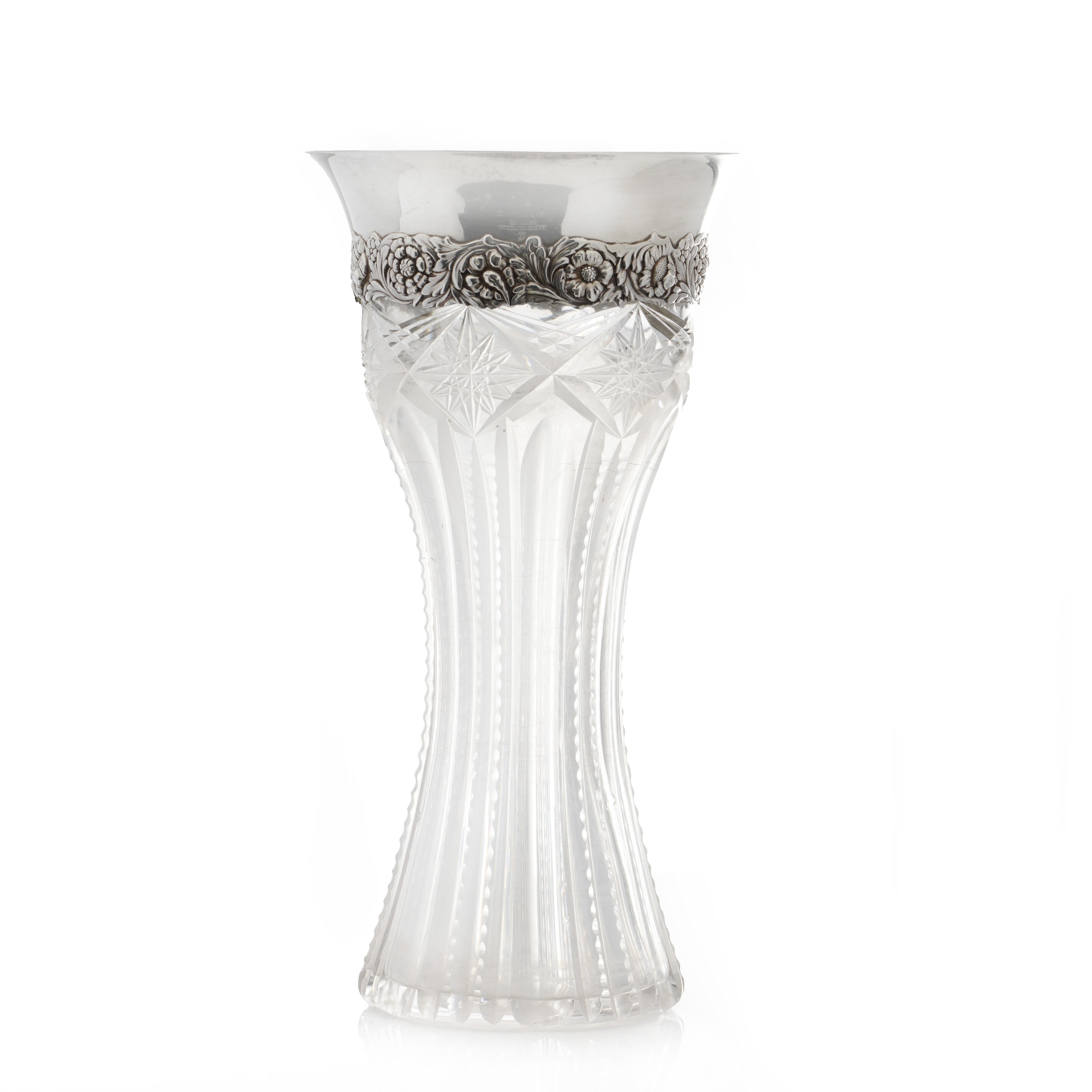 Tiffany & Co. Silver and glass vase In Good Condition For Sale In Braintree, GB