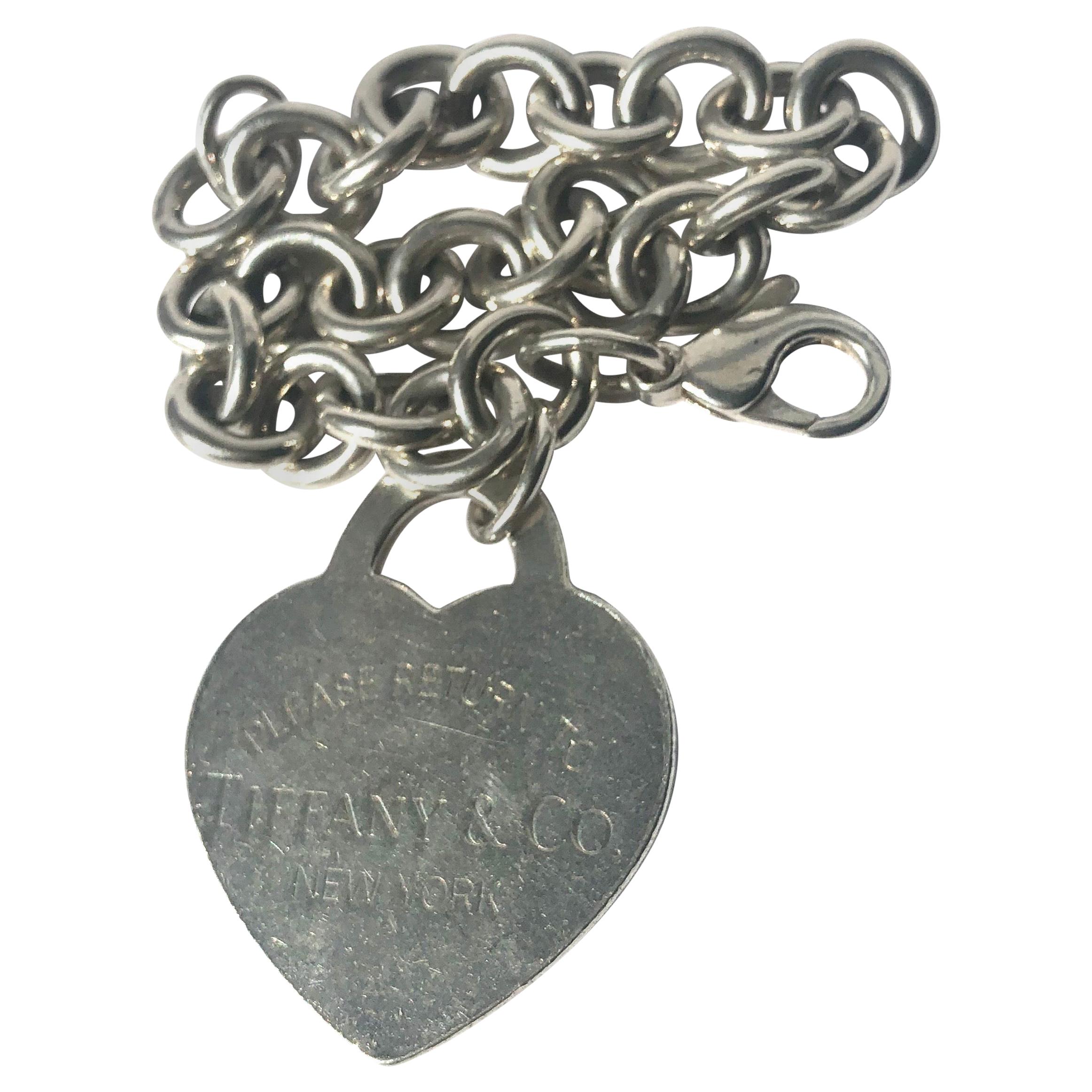 Tiffany and Co. Sterling Silver Large Heart Bracelet For Sale at 1stDibs