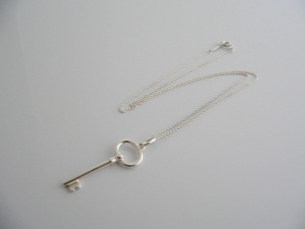 Tiffany & Co Silber Oval Schlüsselanhänger Halskette Anhänger Charm Kette 18'' Damen im Angebot
